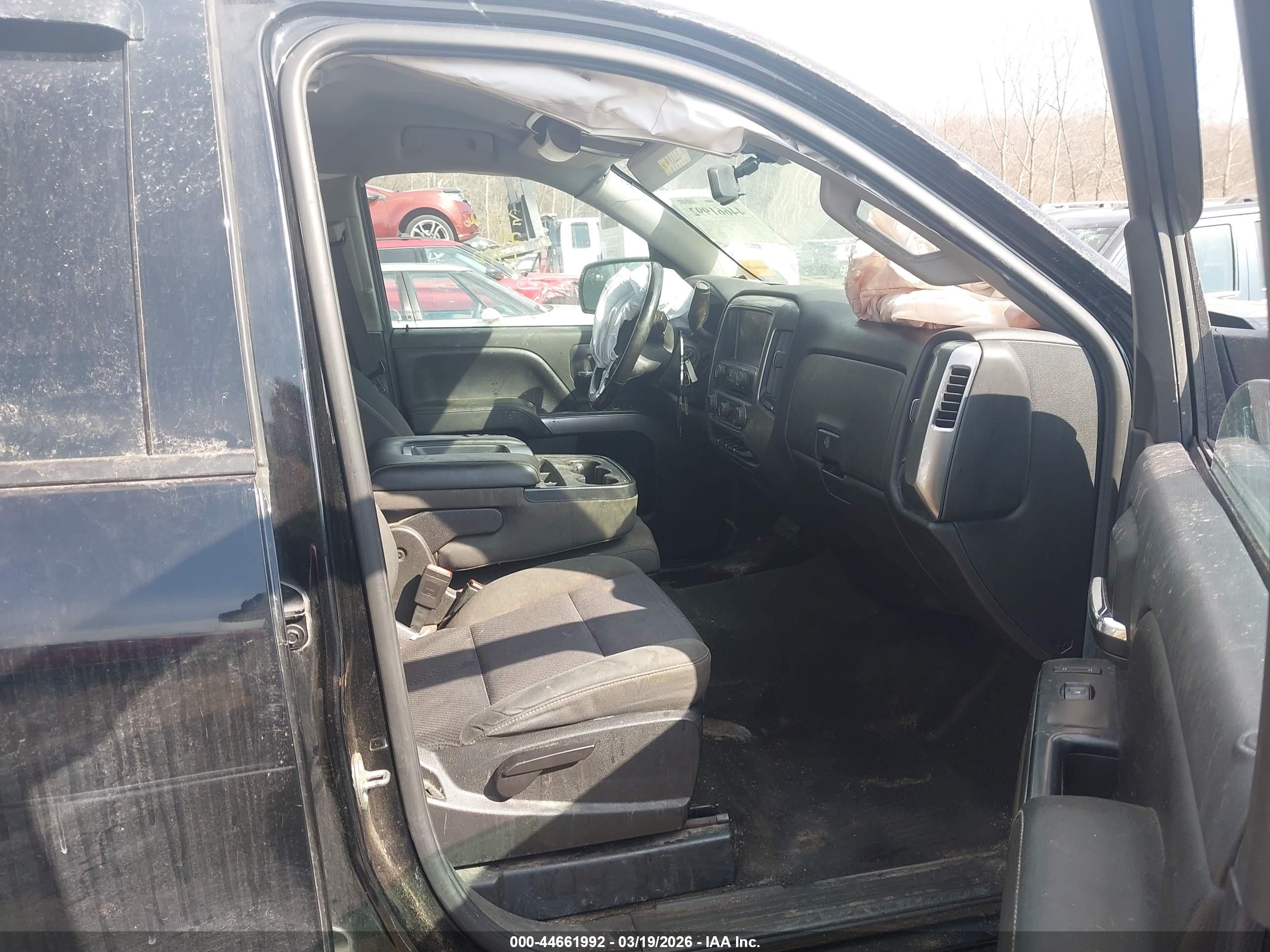 CHEVROLET SILVERADO image 5