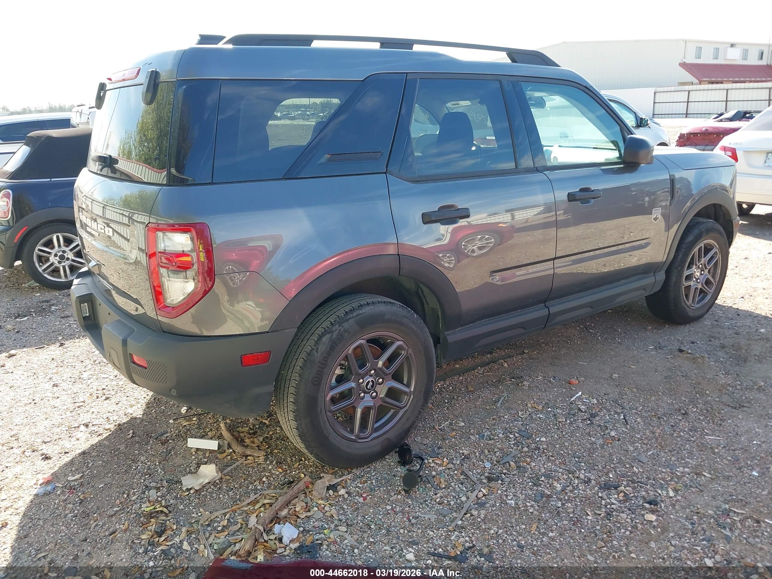 FORD BRONCO image 4