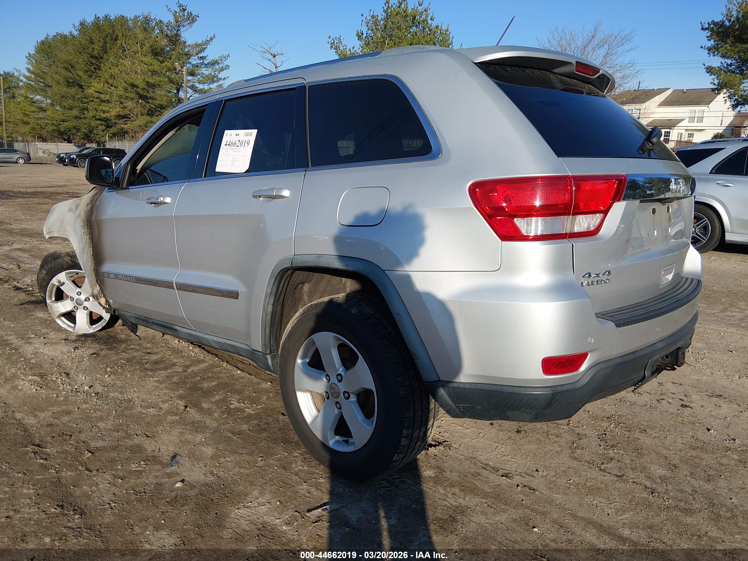 JEEP GRAND image 3