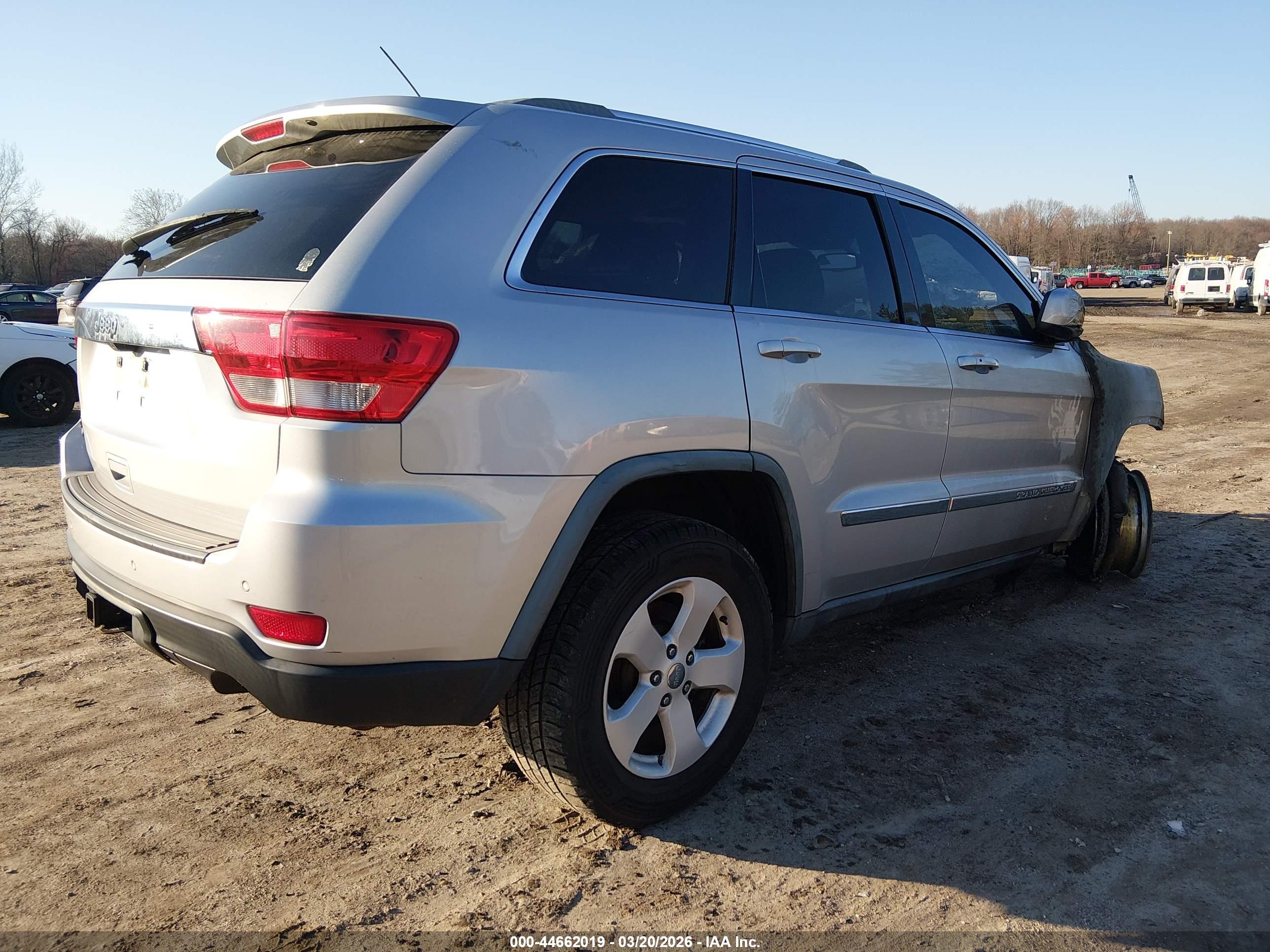 JEEP GRAND image 4