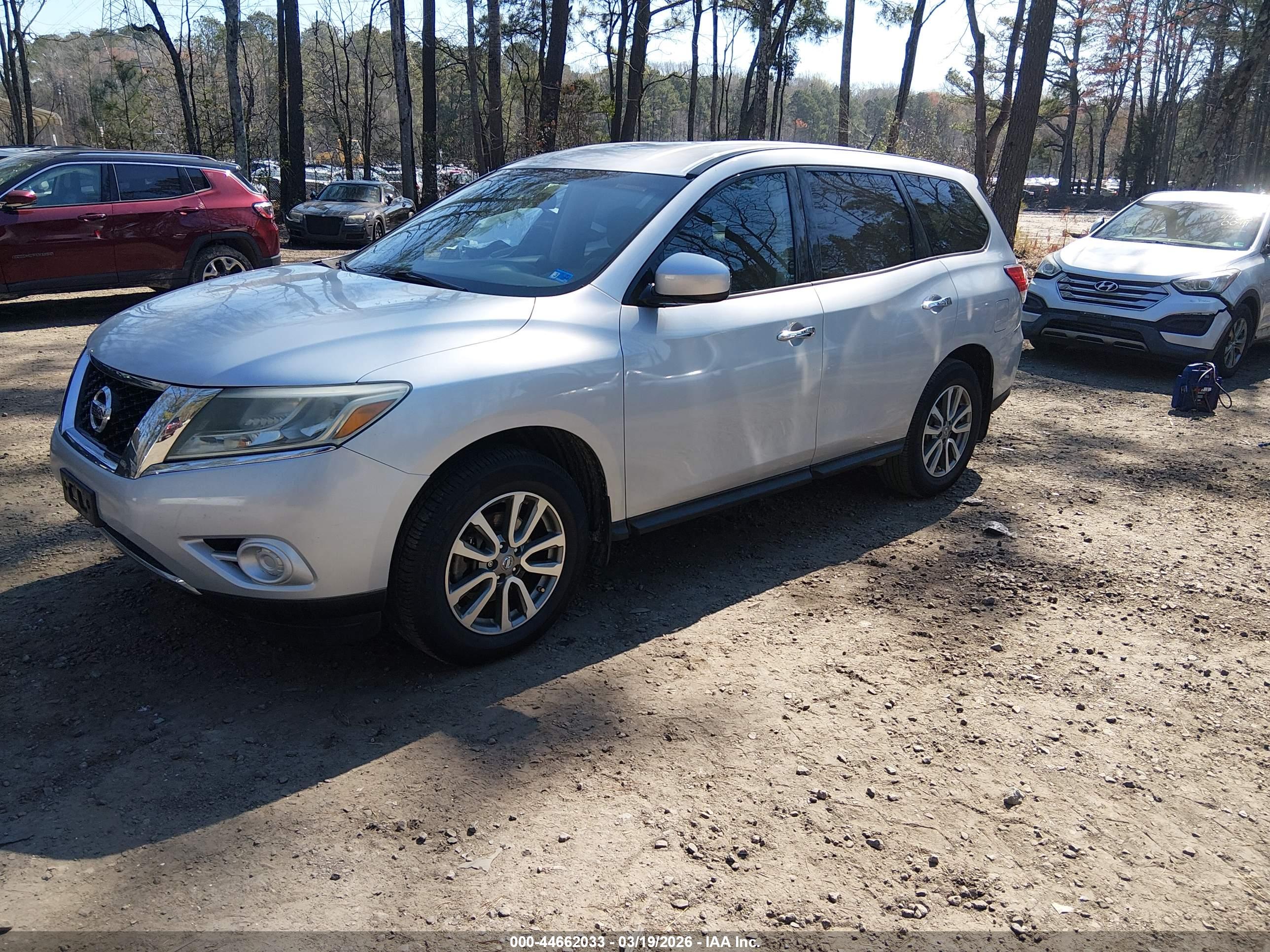 NISSAN PATHFINDER image 2