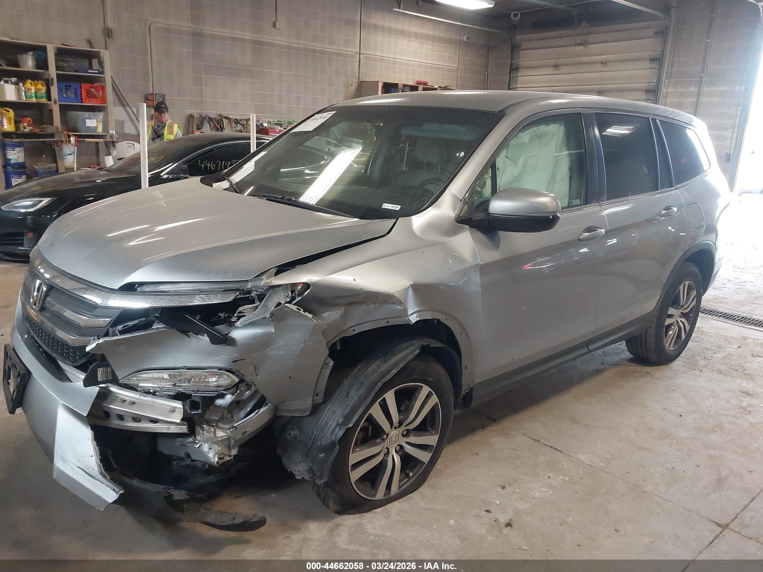 HONDA PILOT image 2