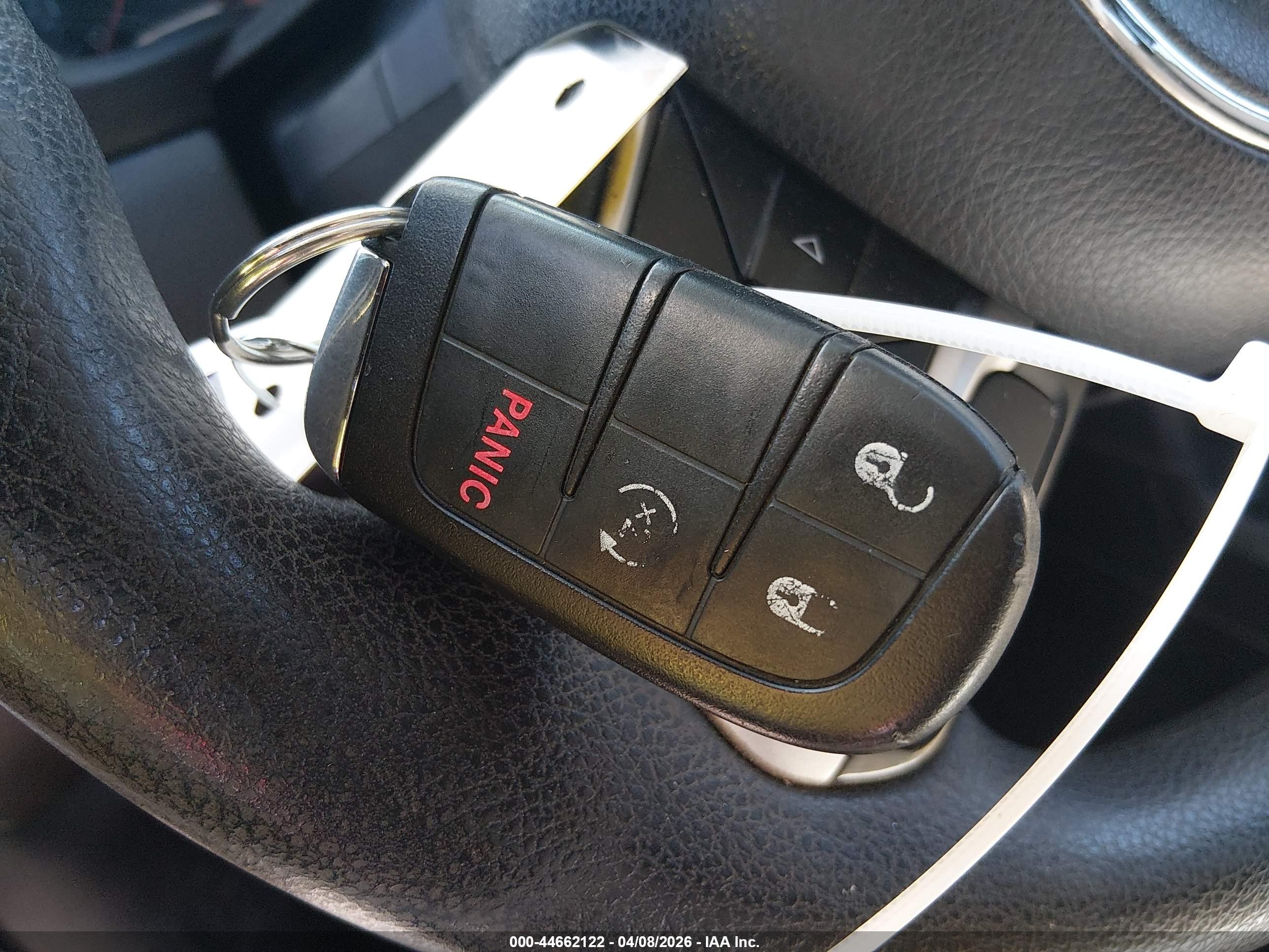 JEEP RENEGADE image 11