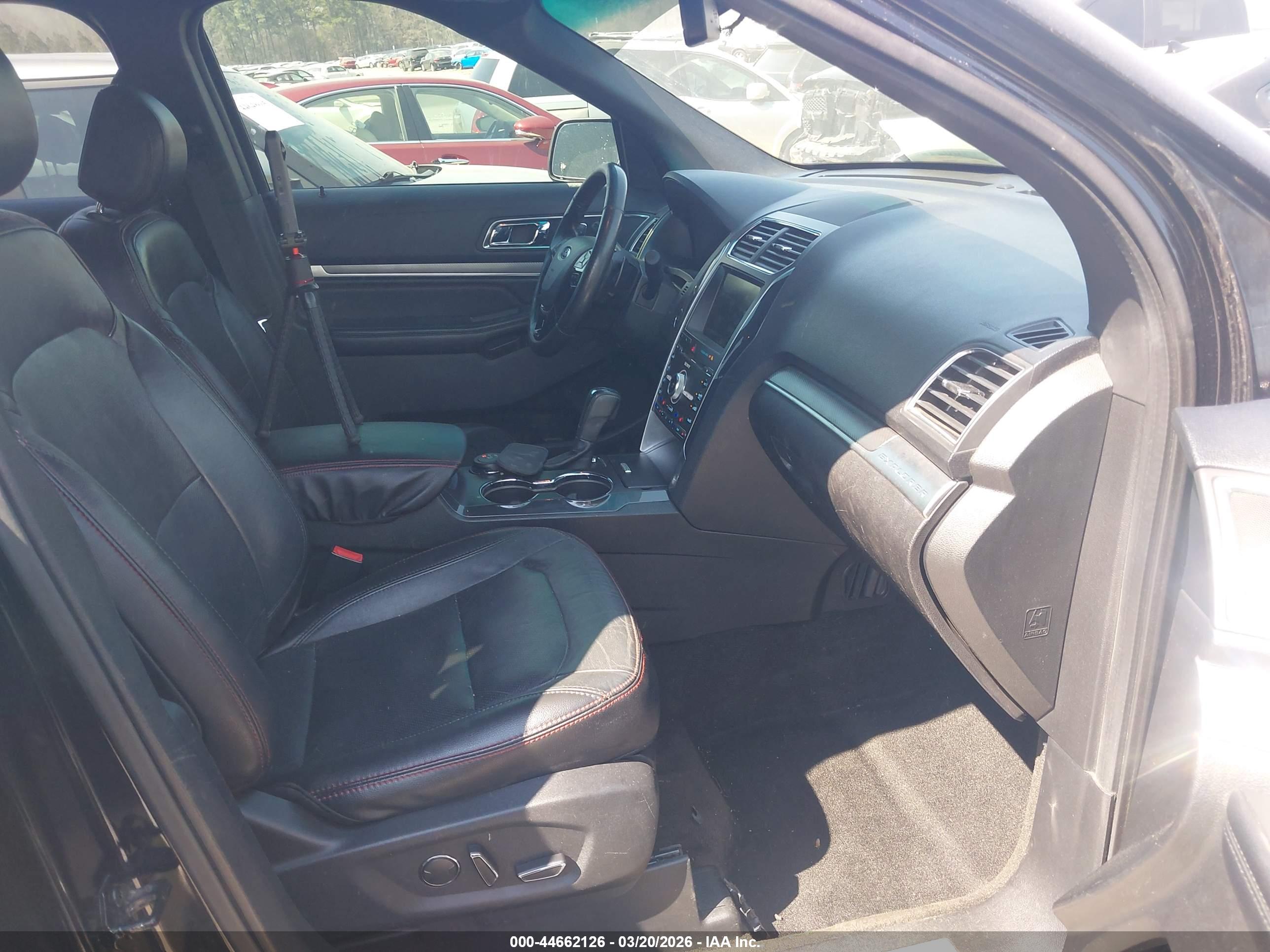 FORD EXPLORER image 5
