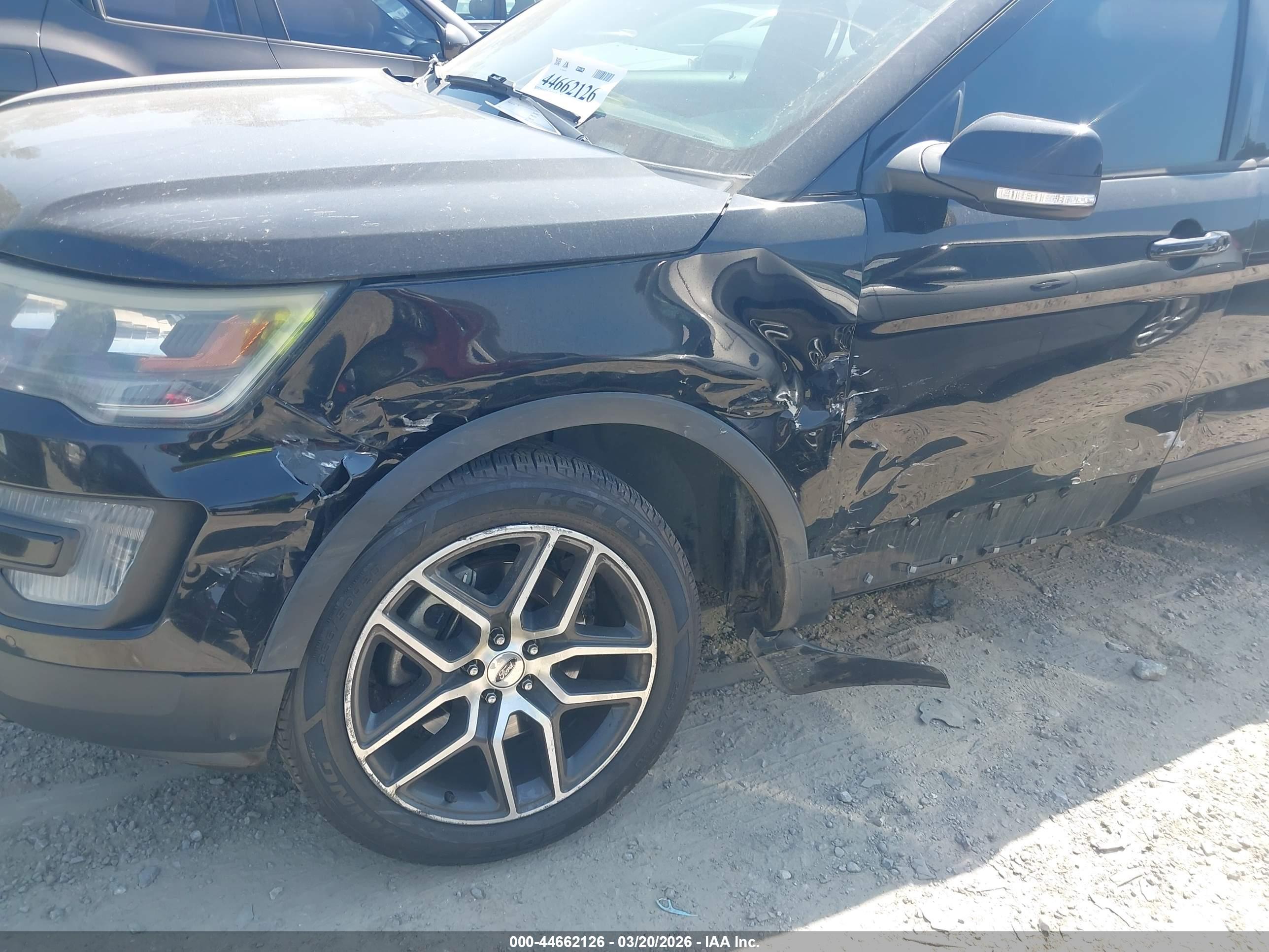 FORD EXPLORER image 6