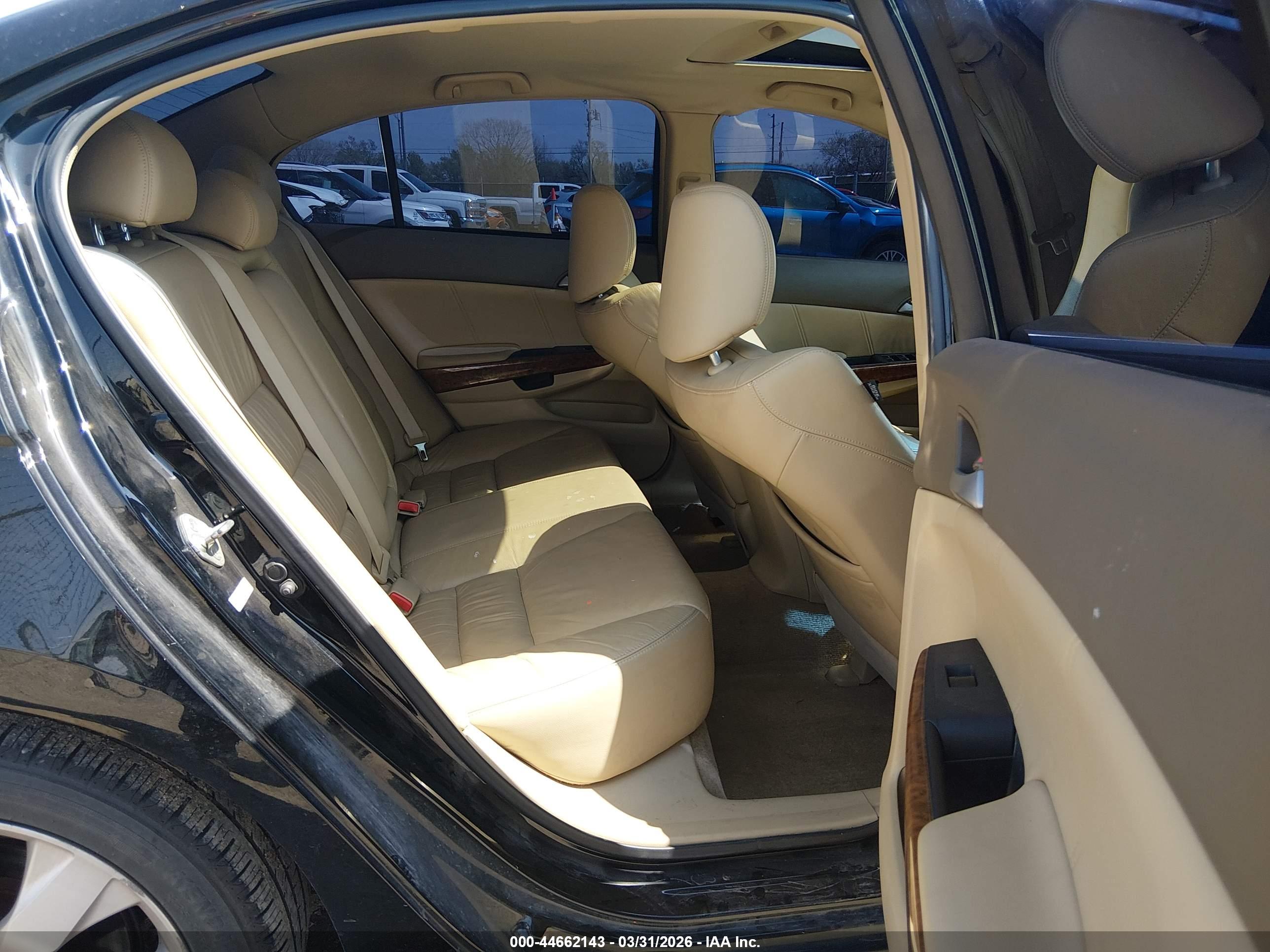 HONDA ACCORD image 8