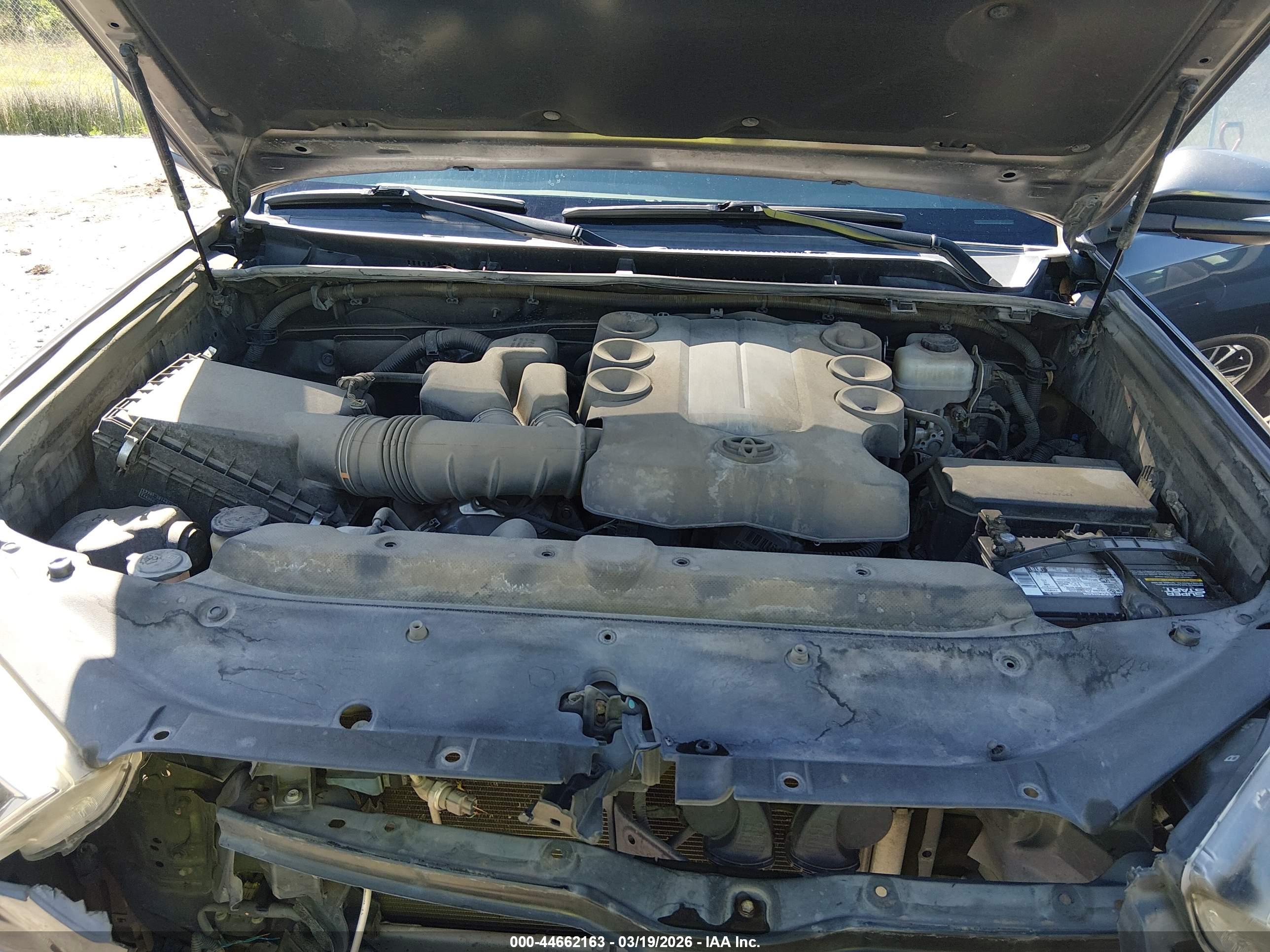 TOYOTA 4RUNNER image 10