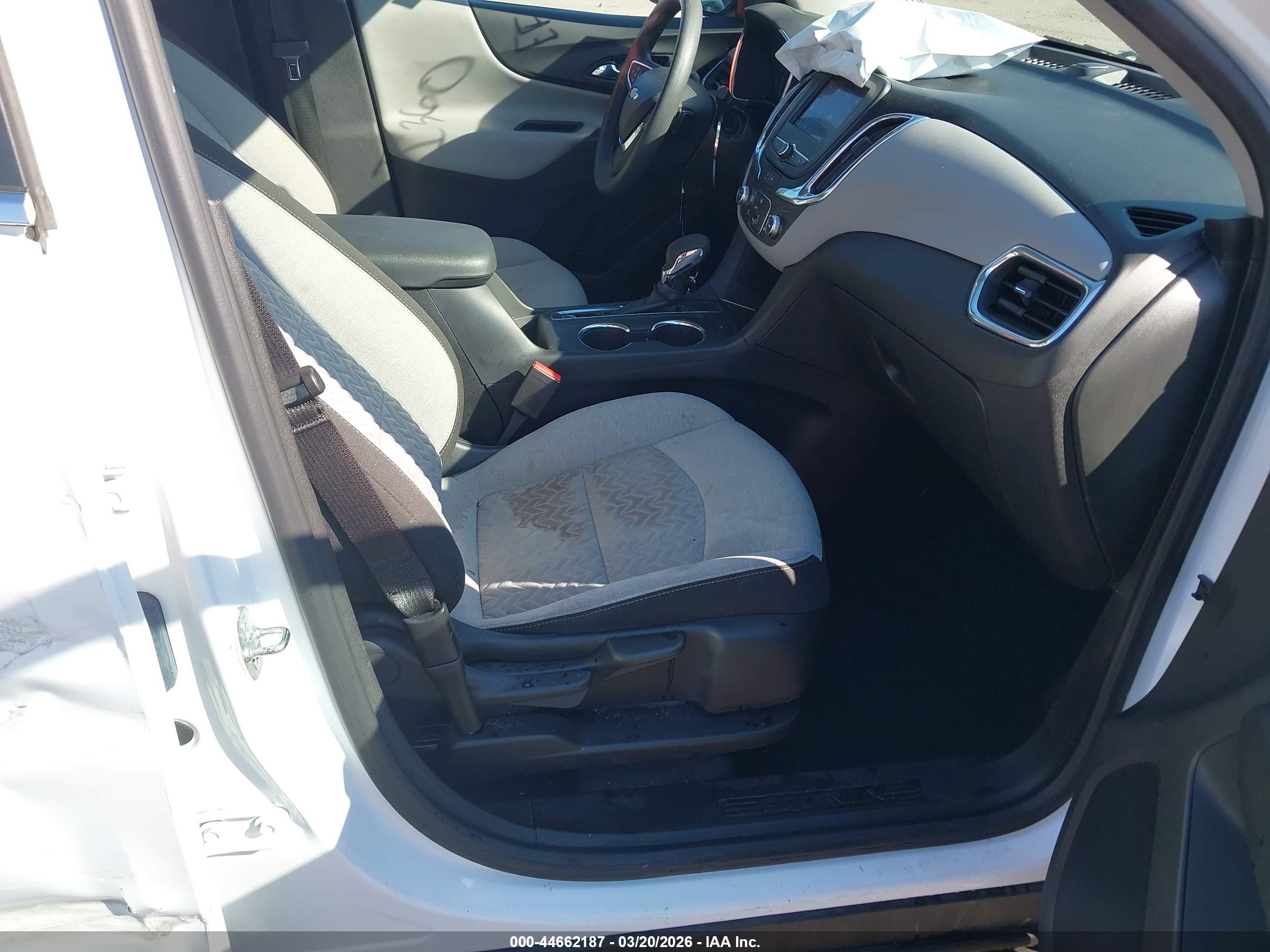 CHEVROLET EQUINOX image 5