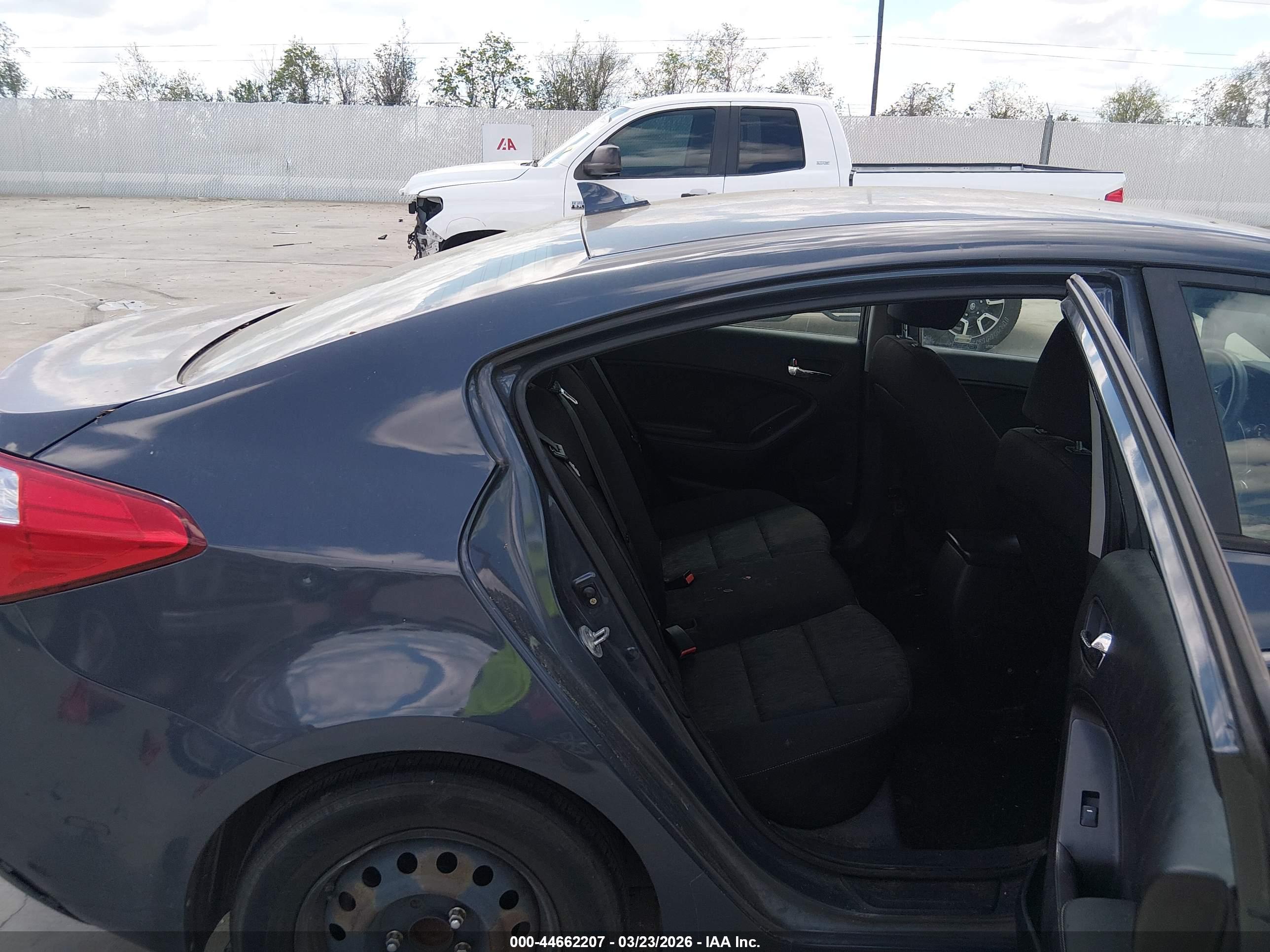 KIA FORTE image 8