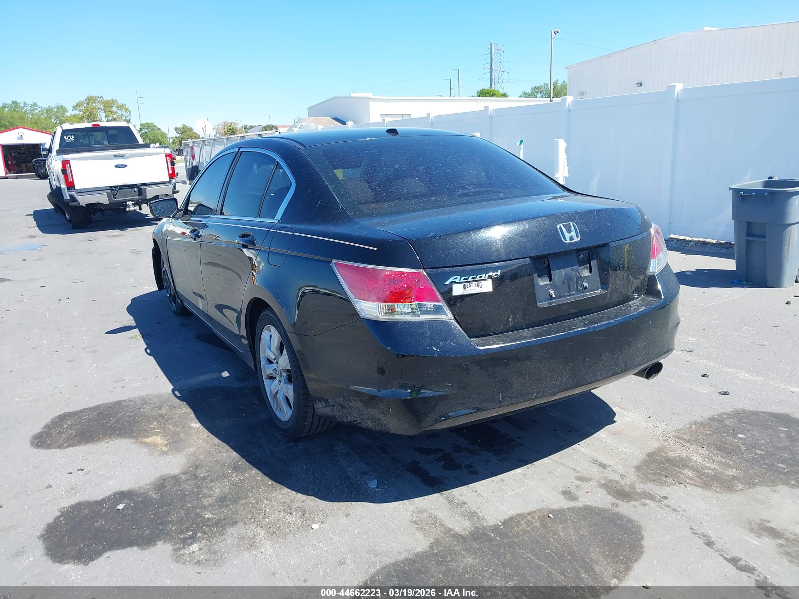 HONDA ACCORD image 3