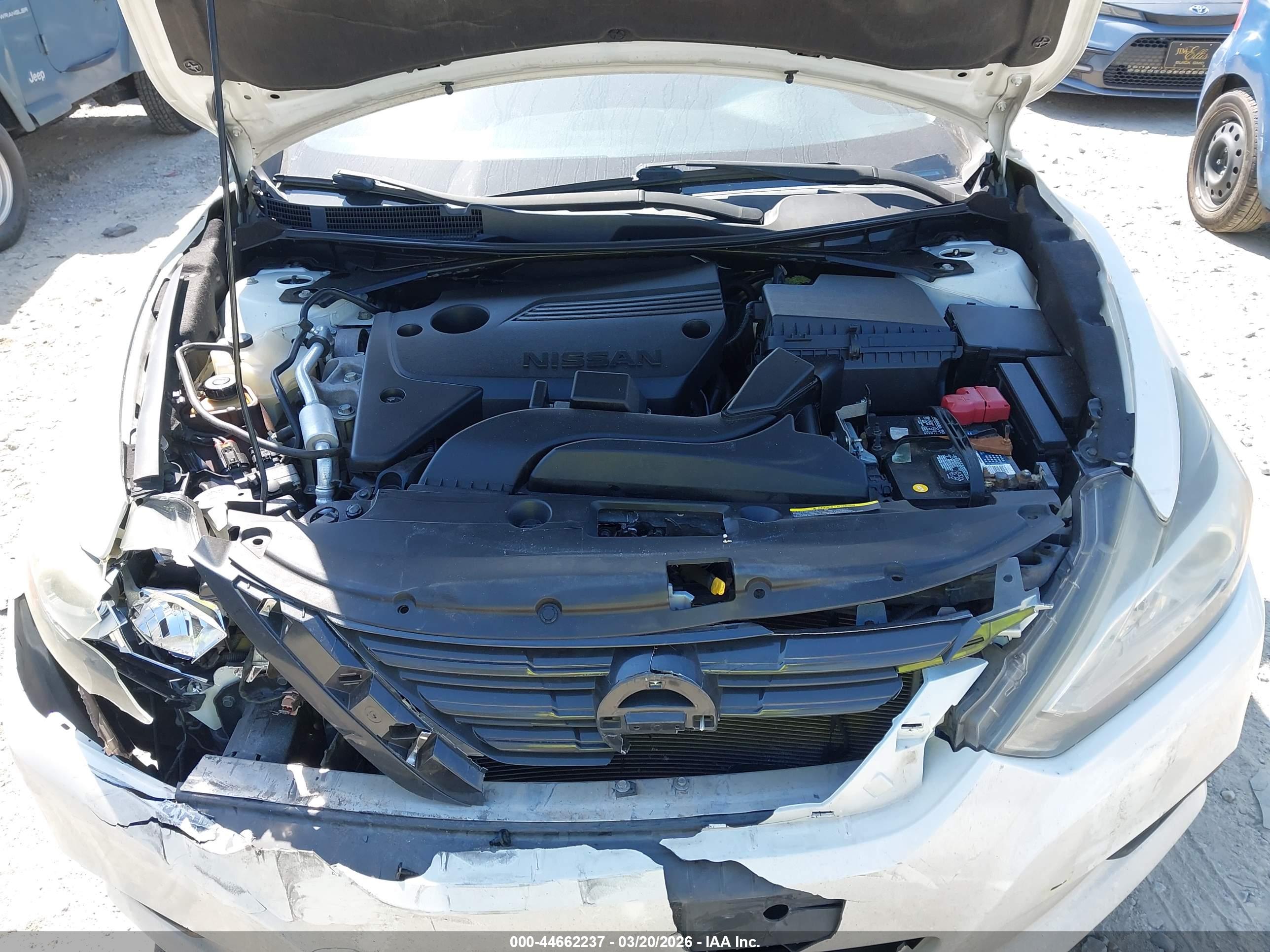 NISSAN ALTIMA image 10