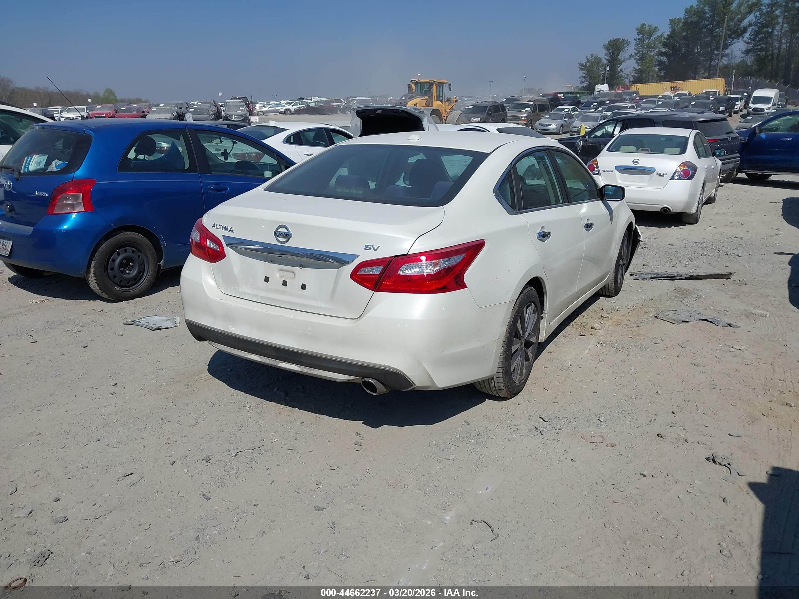 NISSAN ALTIMA image 4