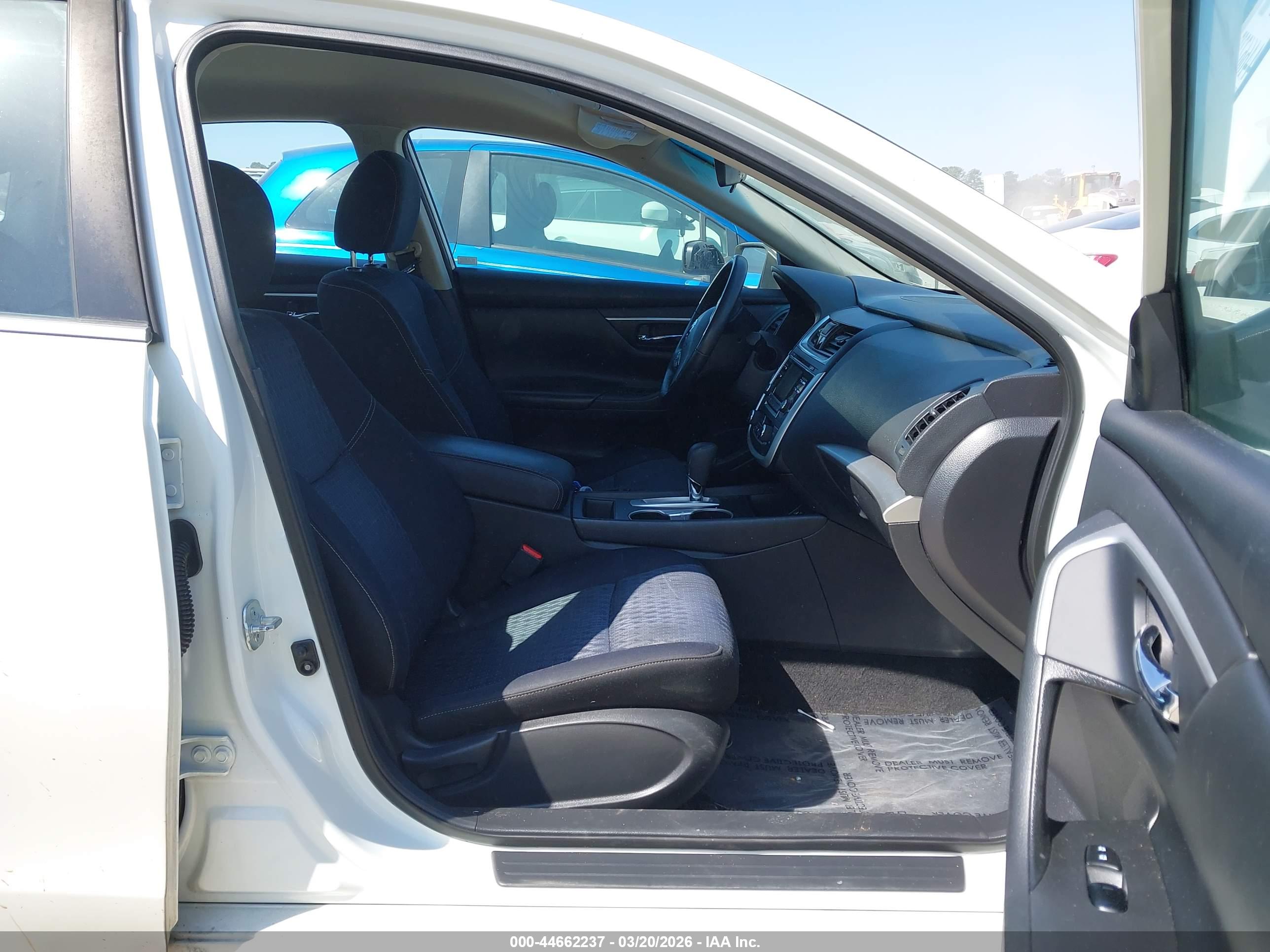 NISSAN ALTIMA image 5