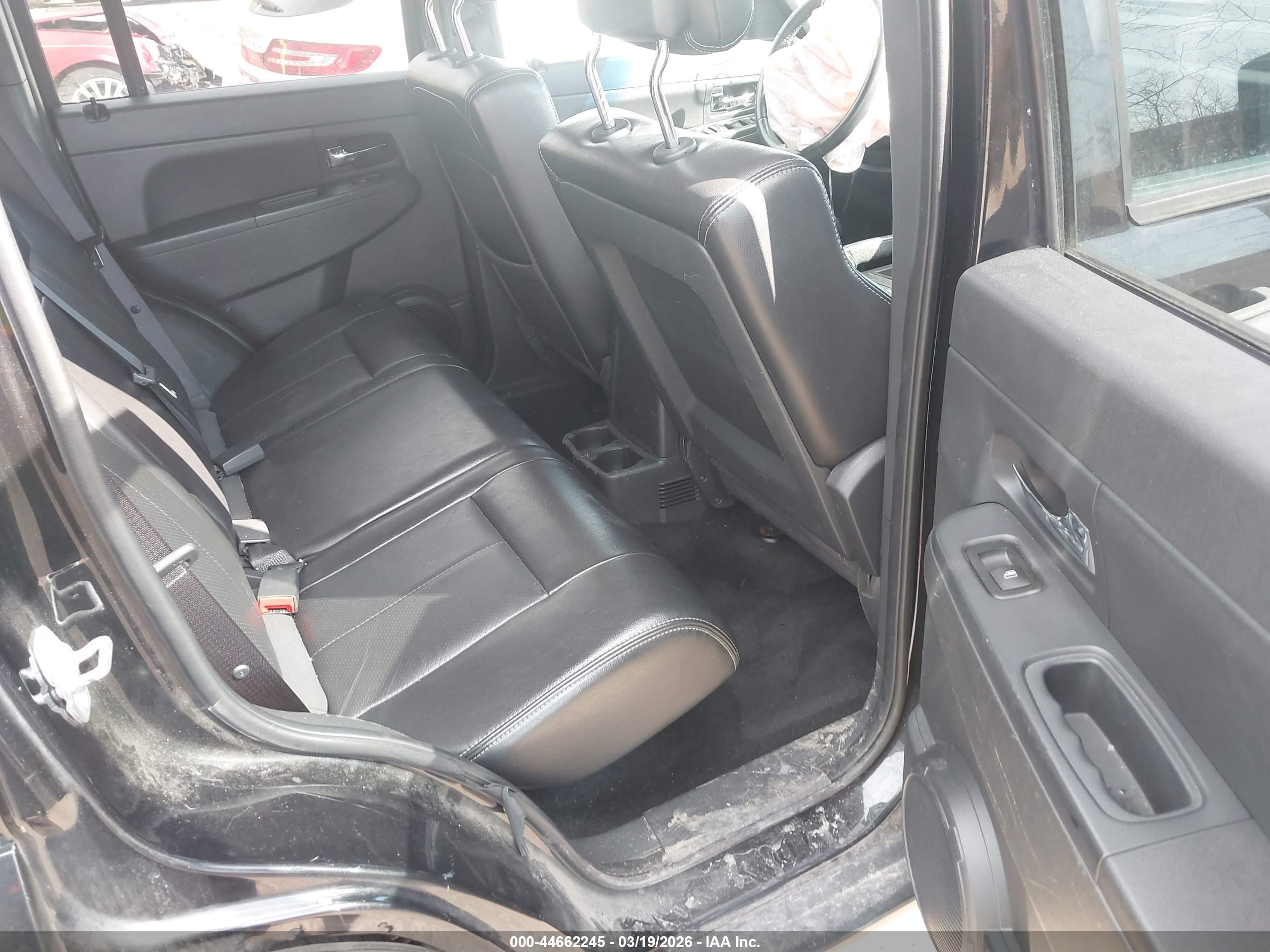 JEEP LIBERTY image 8