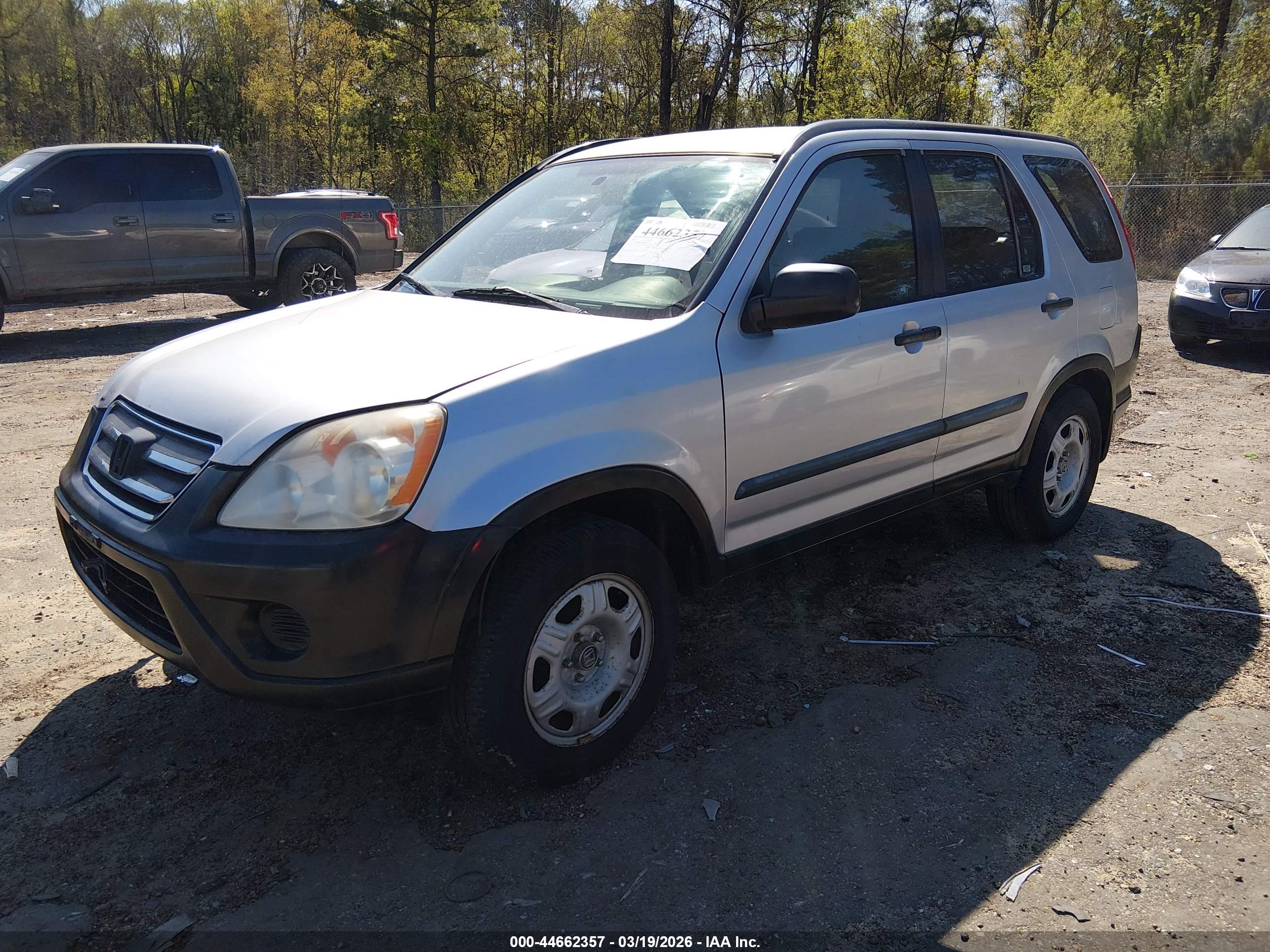 HONDA CR-V image 2