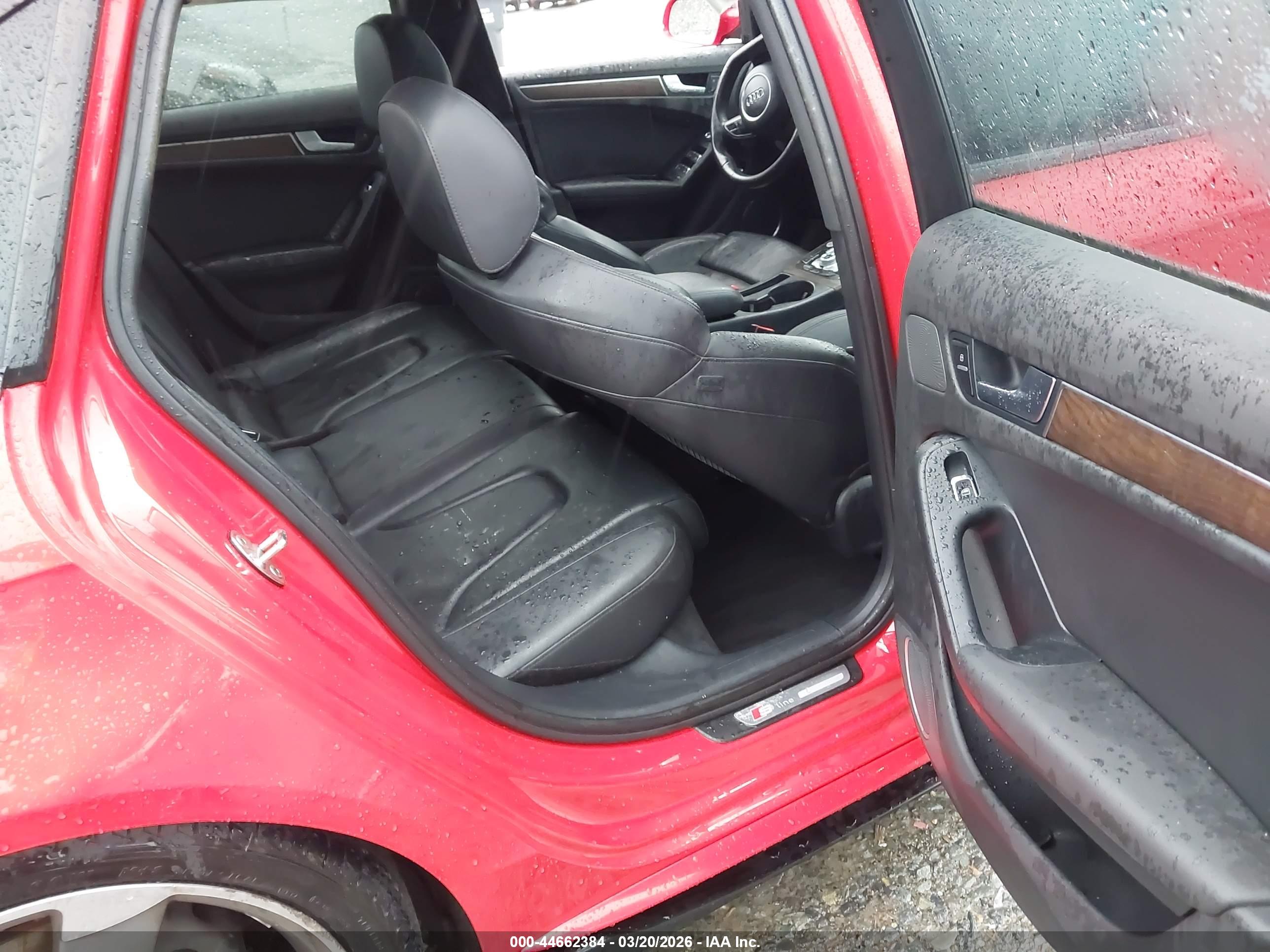 AUDI A4 image 8