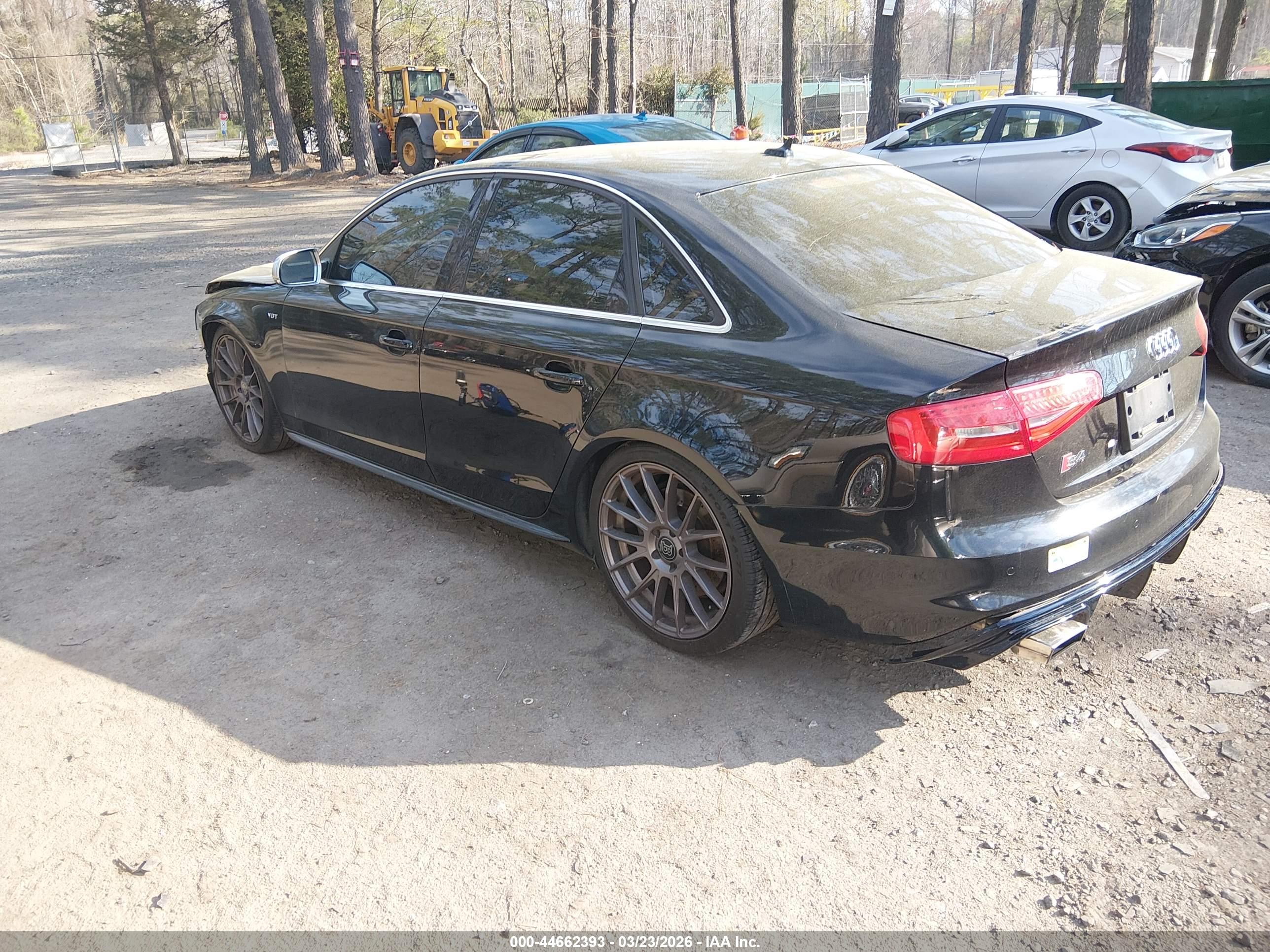 AUDI S4 image 3