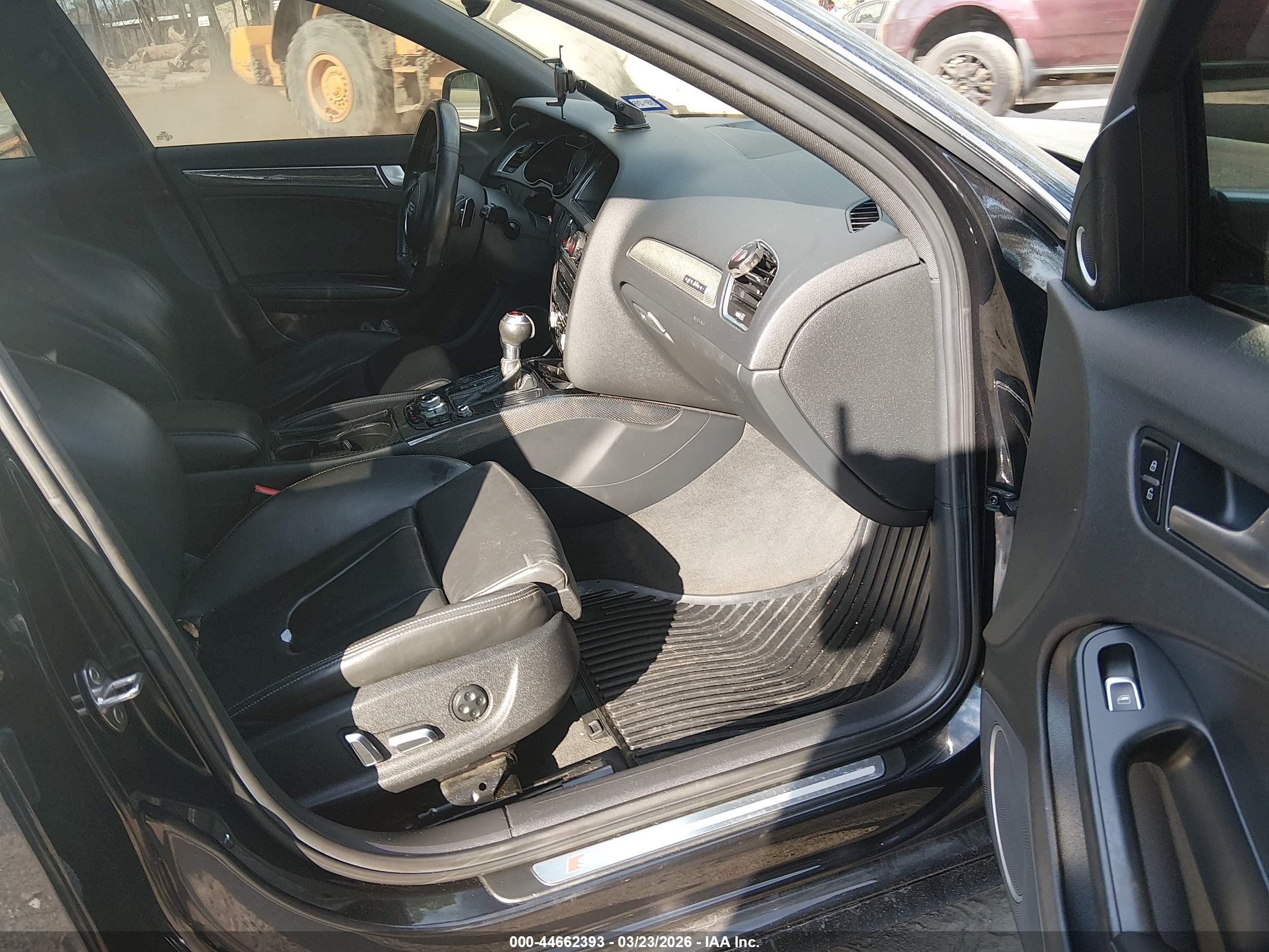 AUDI S4 image 5