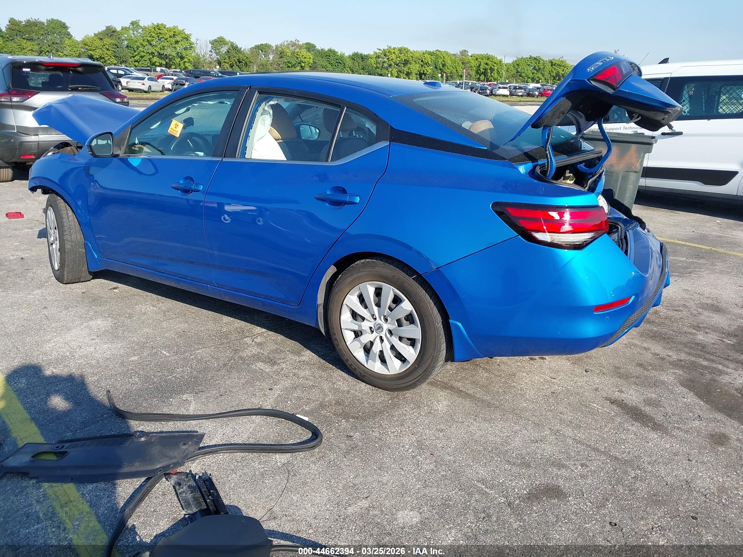 NISSAN SENTRA image 3