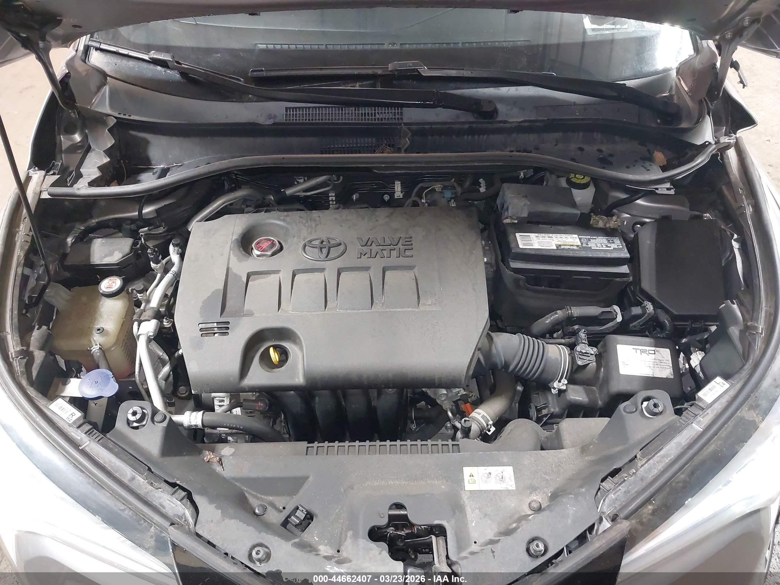 TOYOTA C-HR image 10