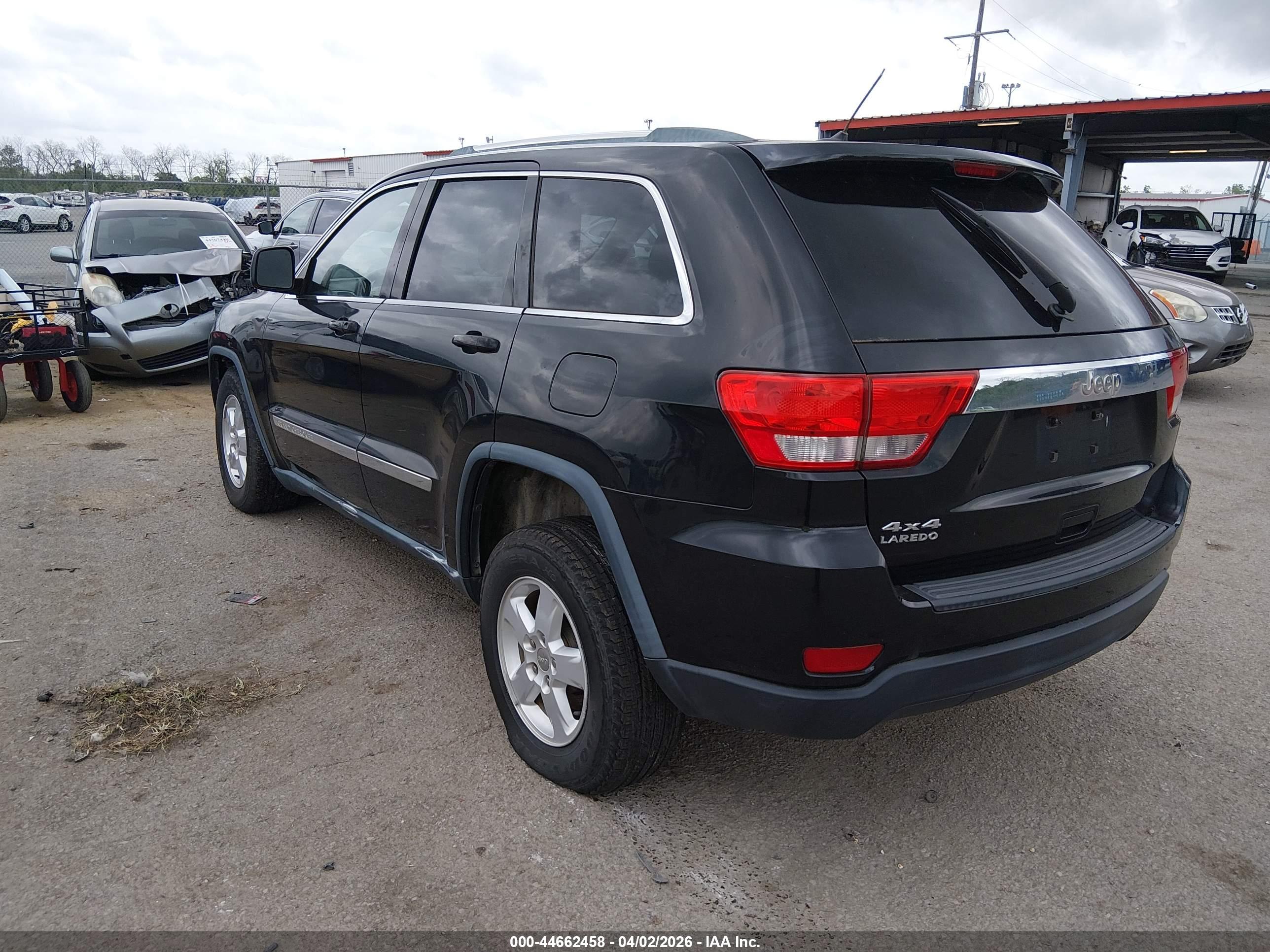 JEEP GRAND image 3