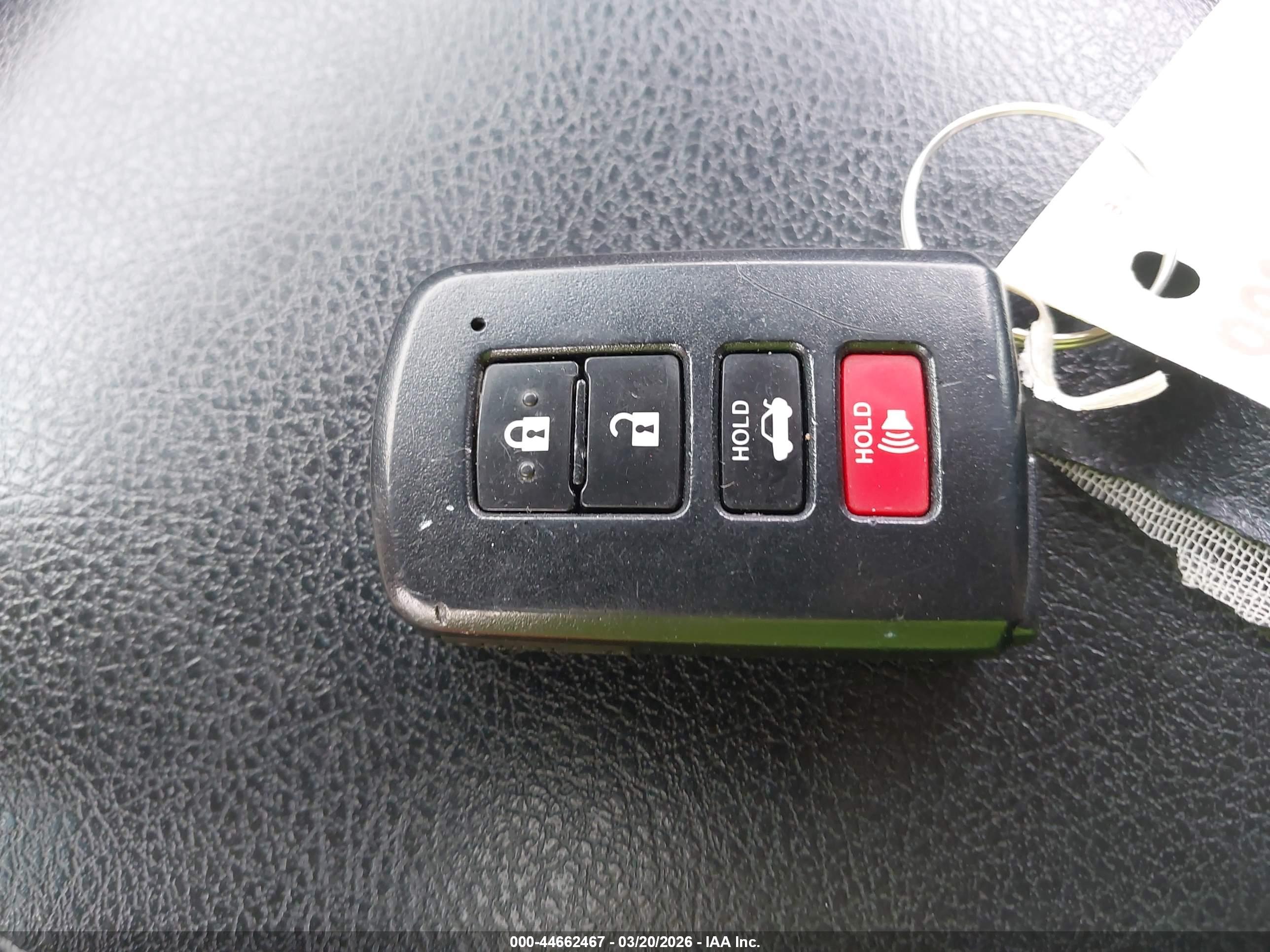 TOYOTA CAMRY image 11