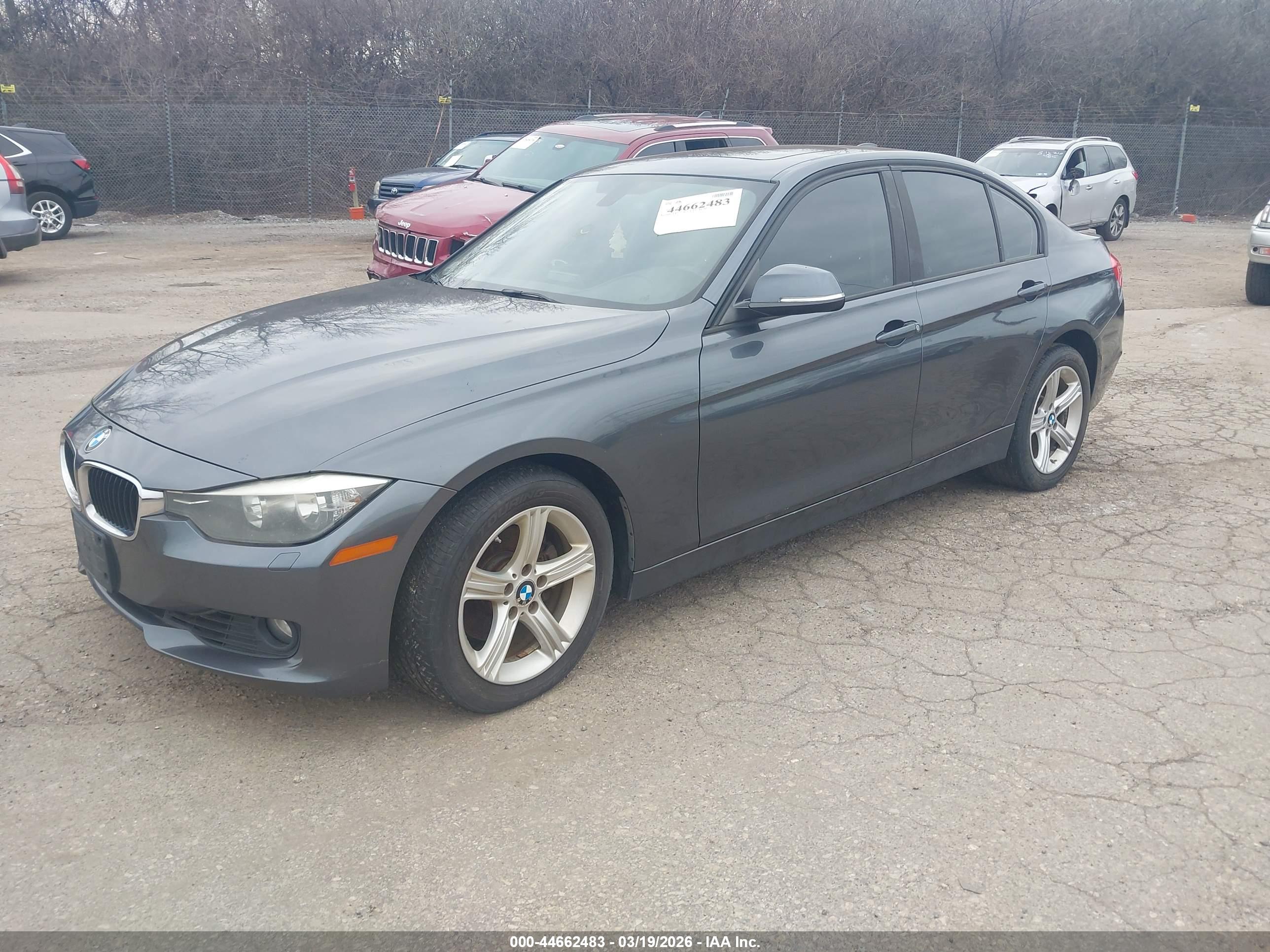 BMW 328I image 2