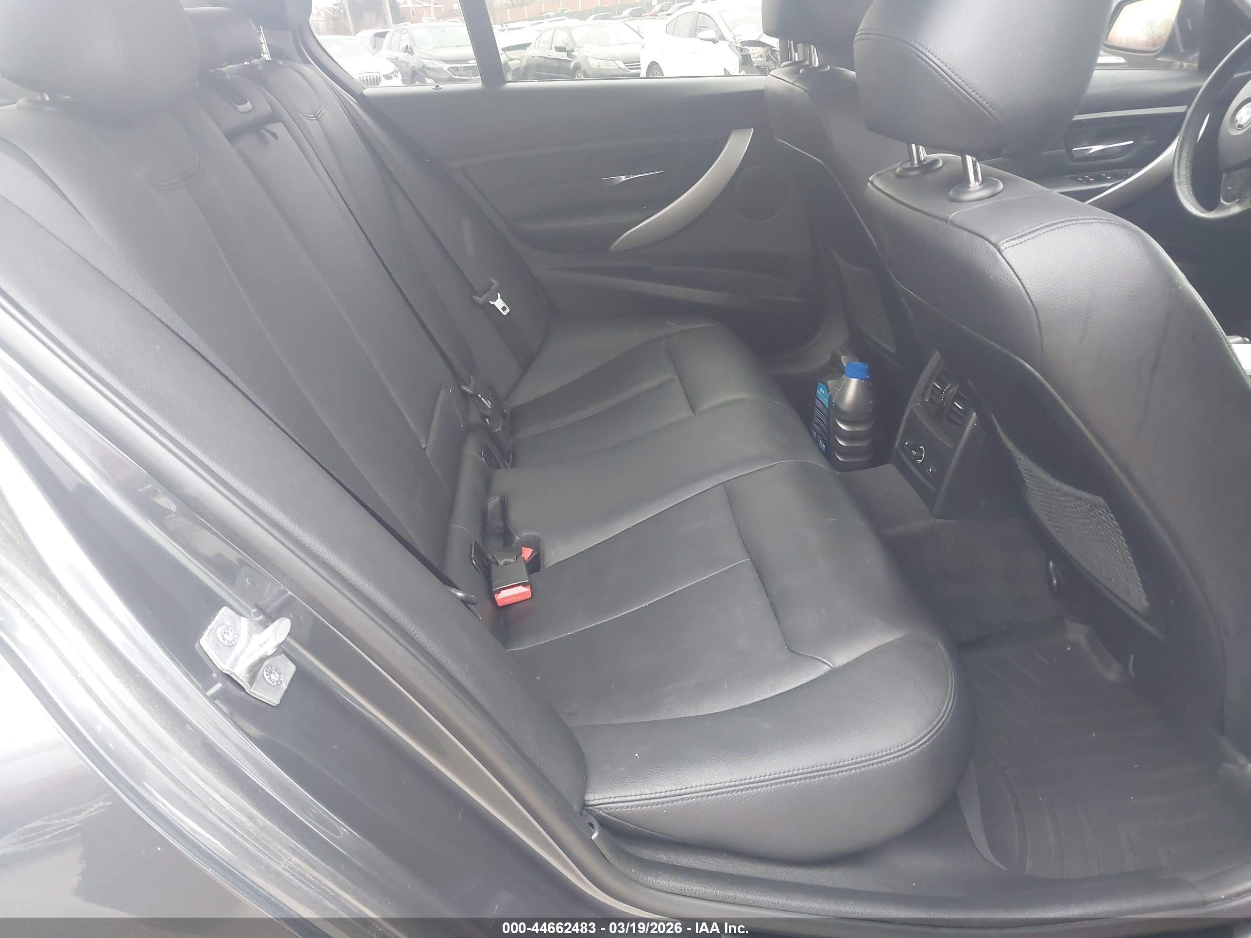 BMW 328I image 8