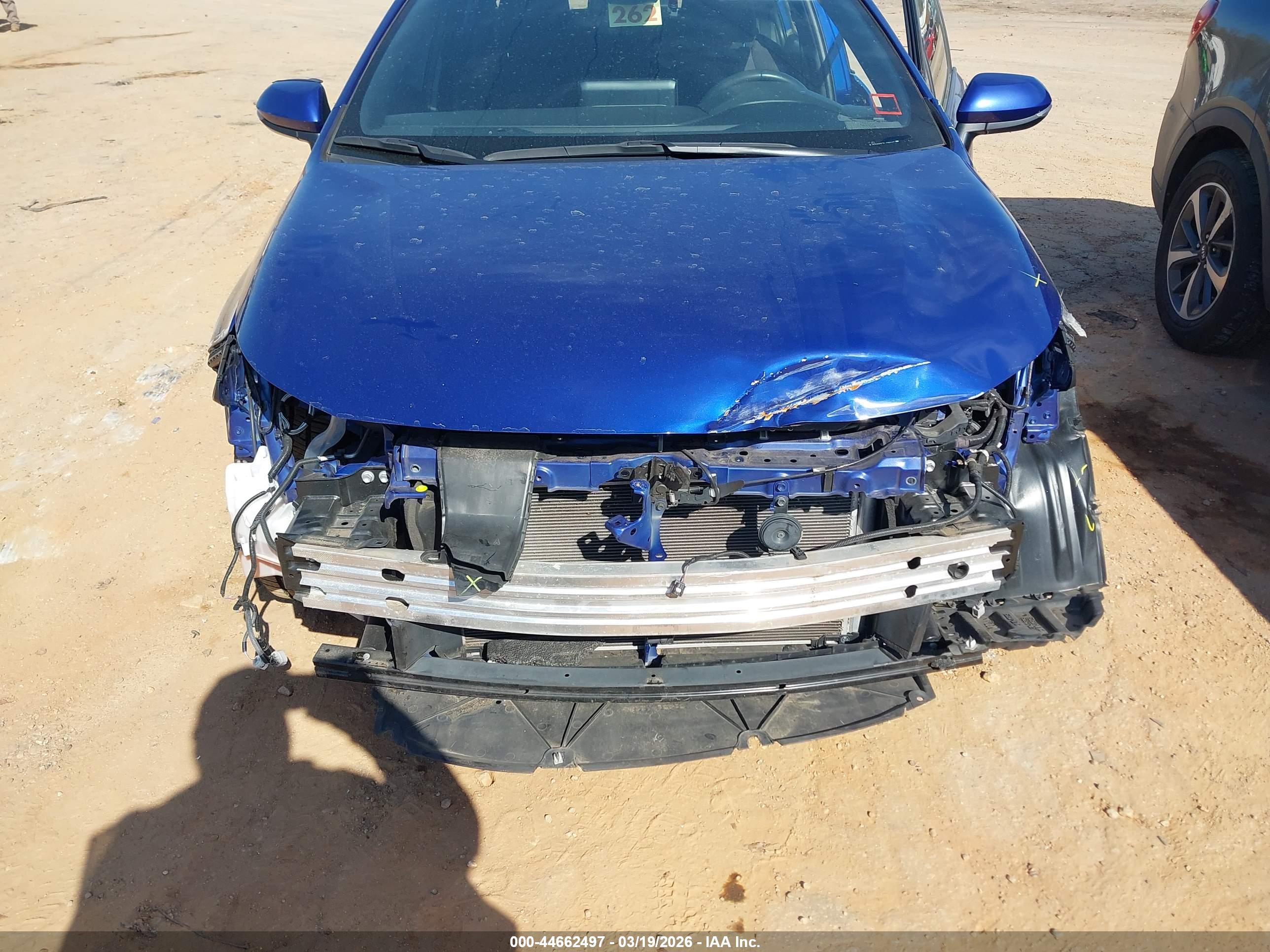 TOYOTA COROLLA image 6