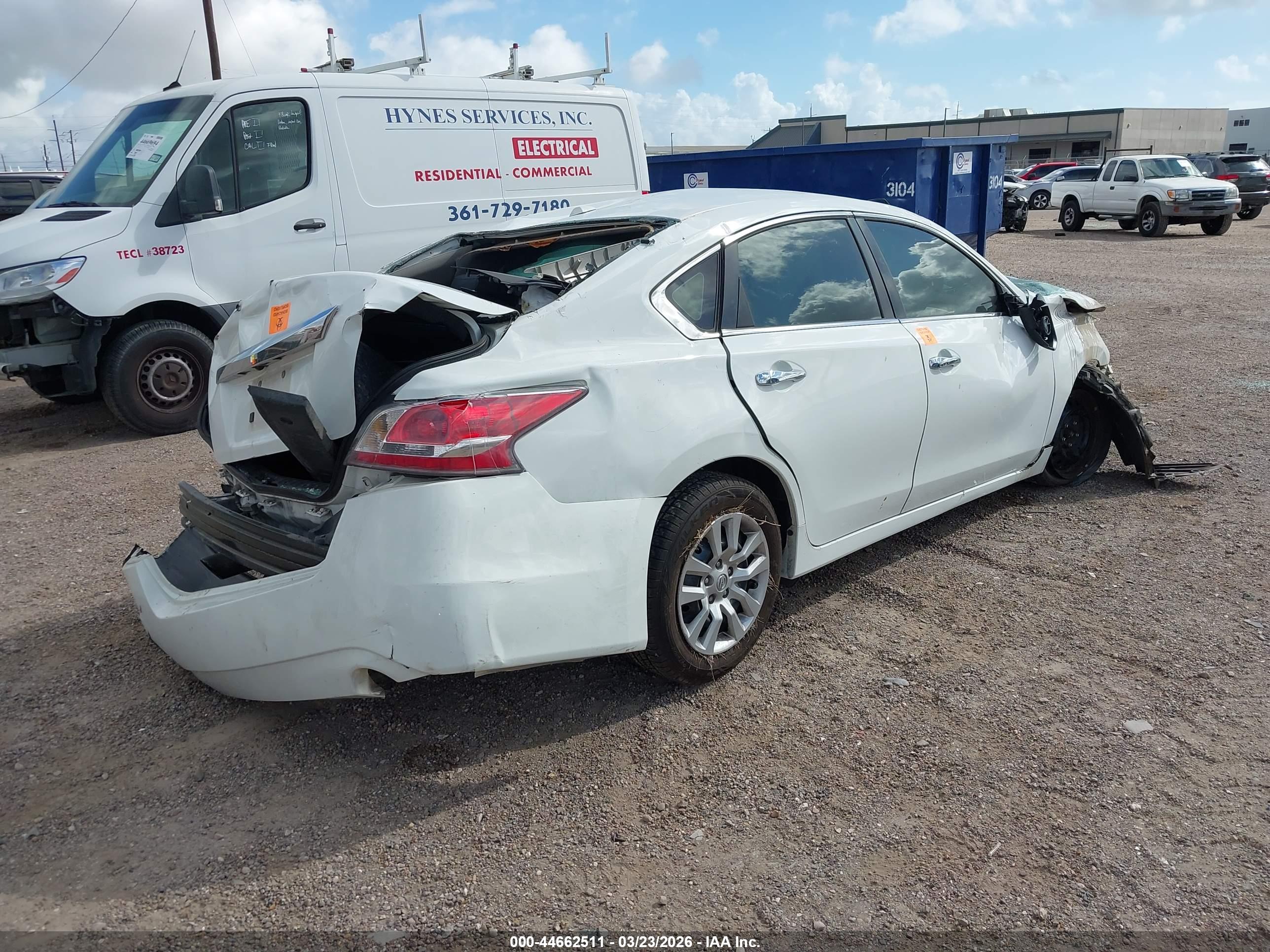 NISSAN ALTIMA image 4