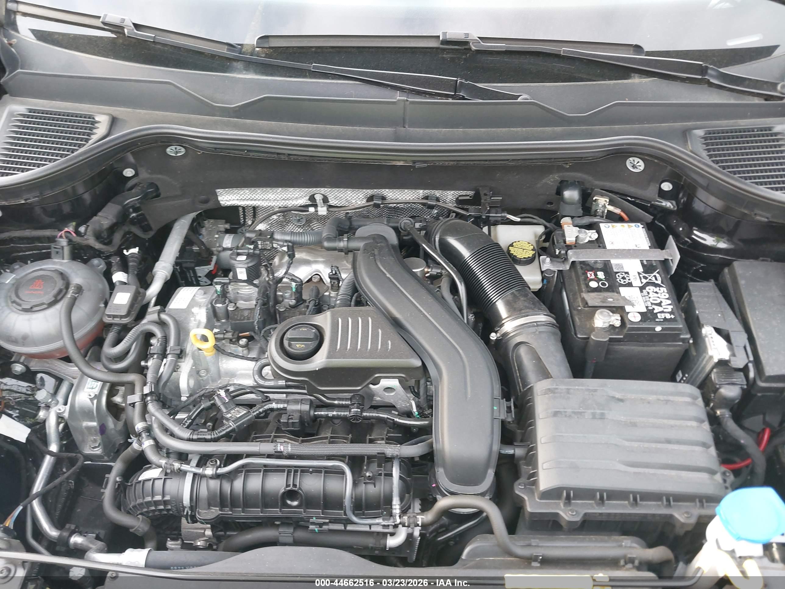 VOLKSWAGEN TAOS image 10