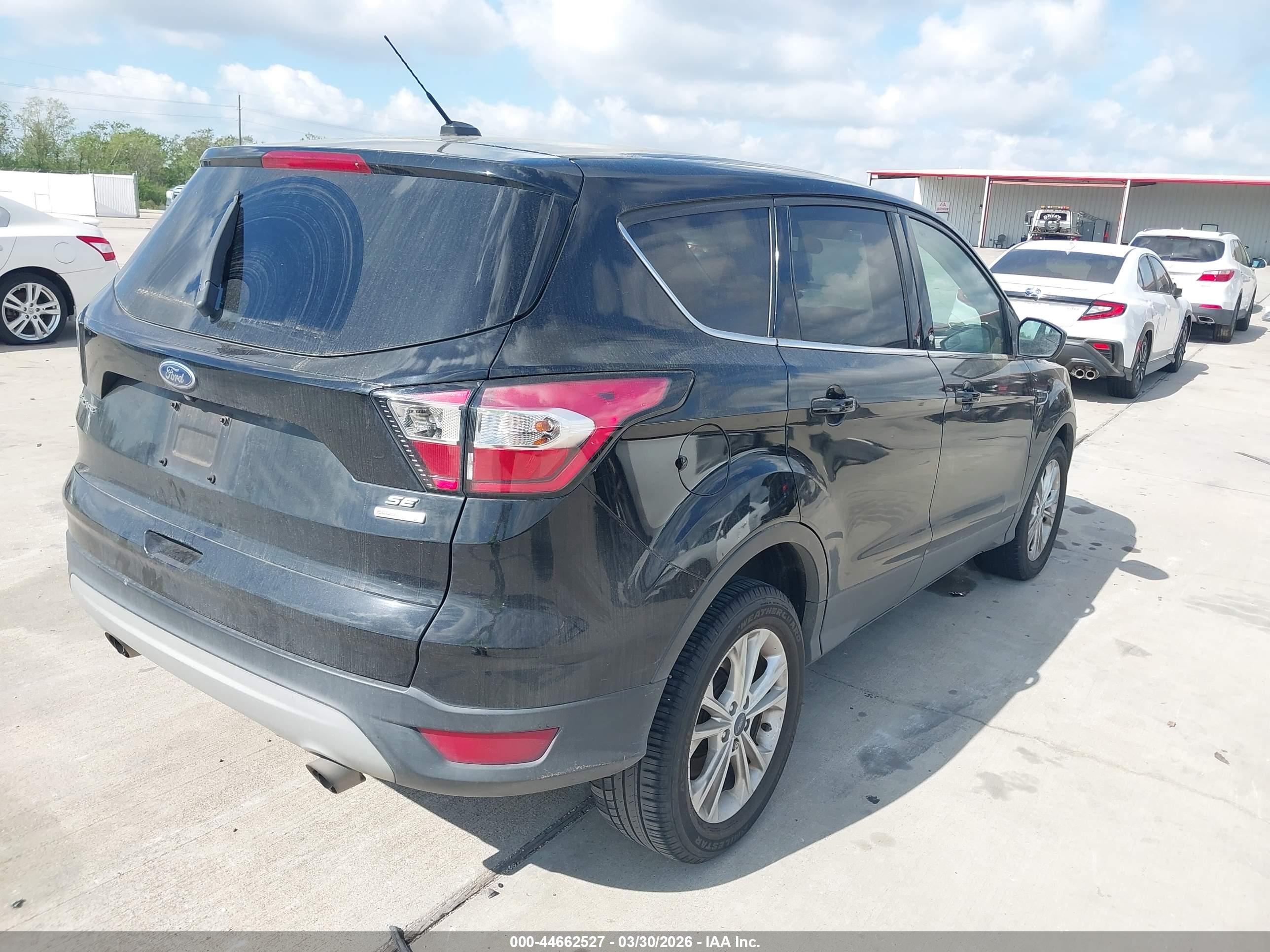 FORD ESCAPE image 4