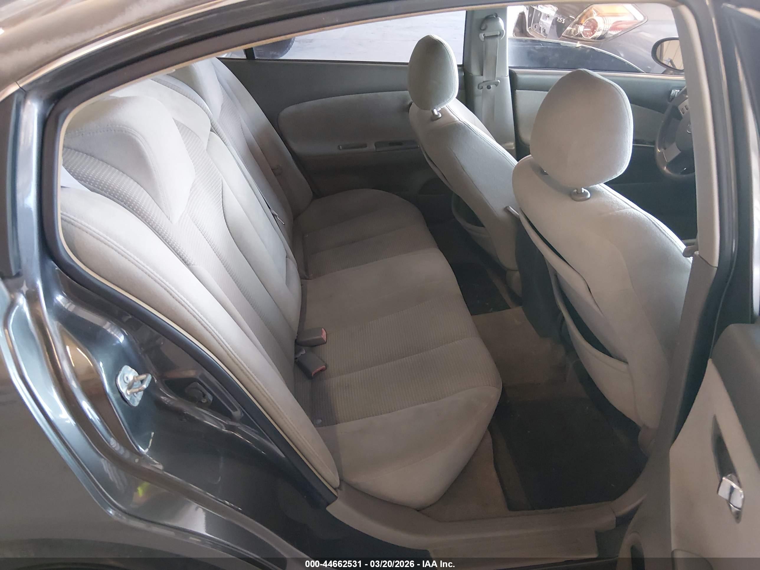 NISSAN ALTIMA image 8