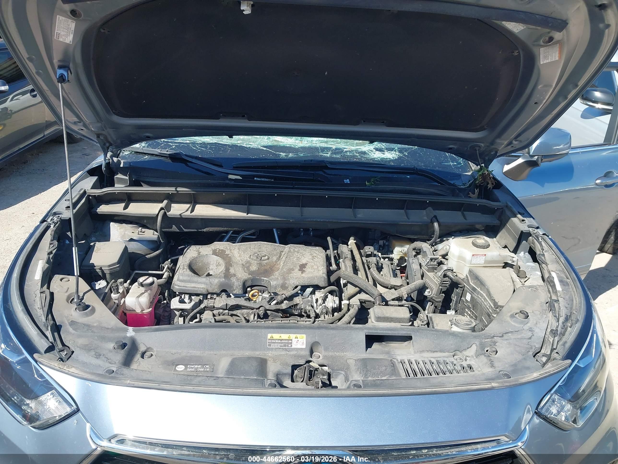 TOYOTA HIGHLANDER image 10