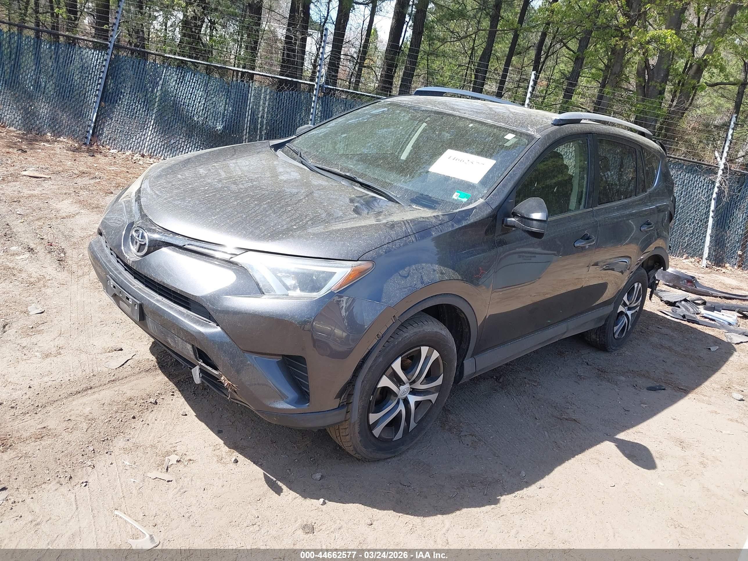 TOYOTA RAV4 image 2