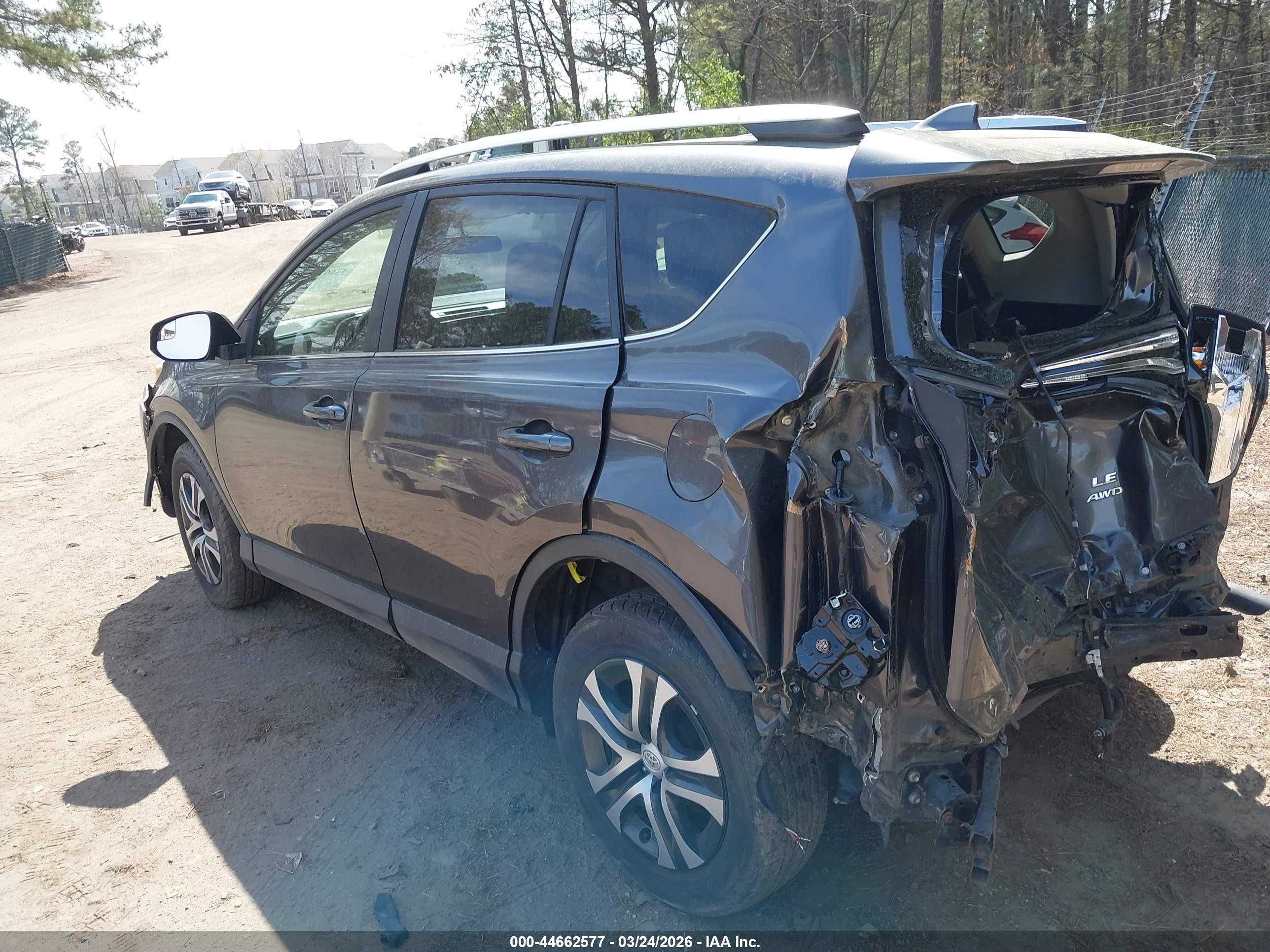 TOYOTA RAV4 image 3