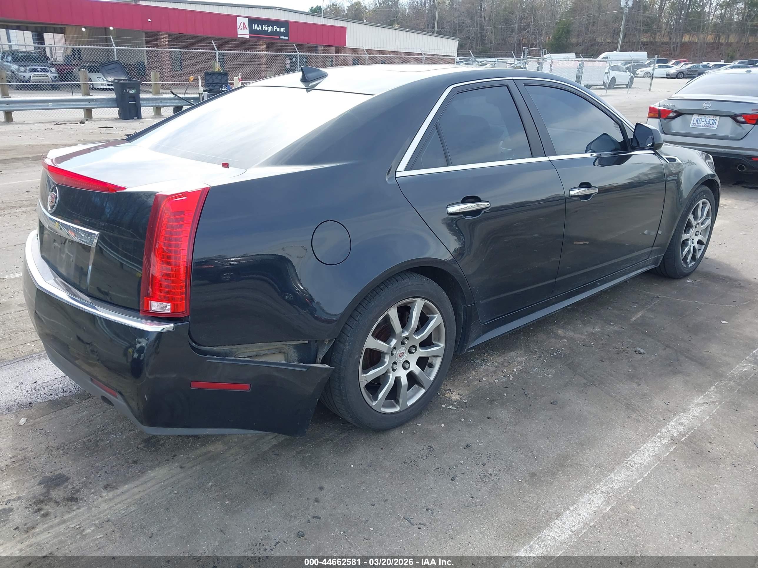 CADILLAC CTS image 4