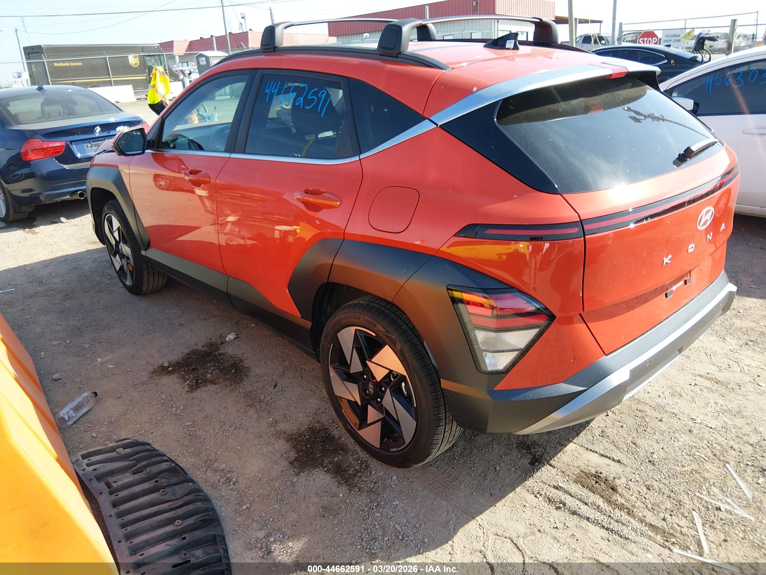 HYUNDAI KONA image 3