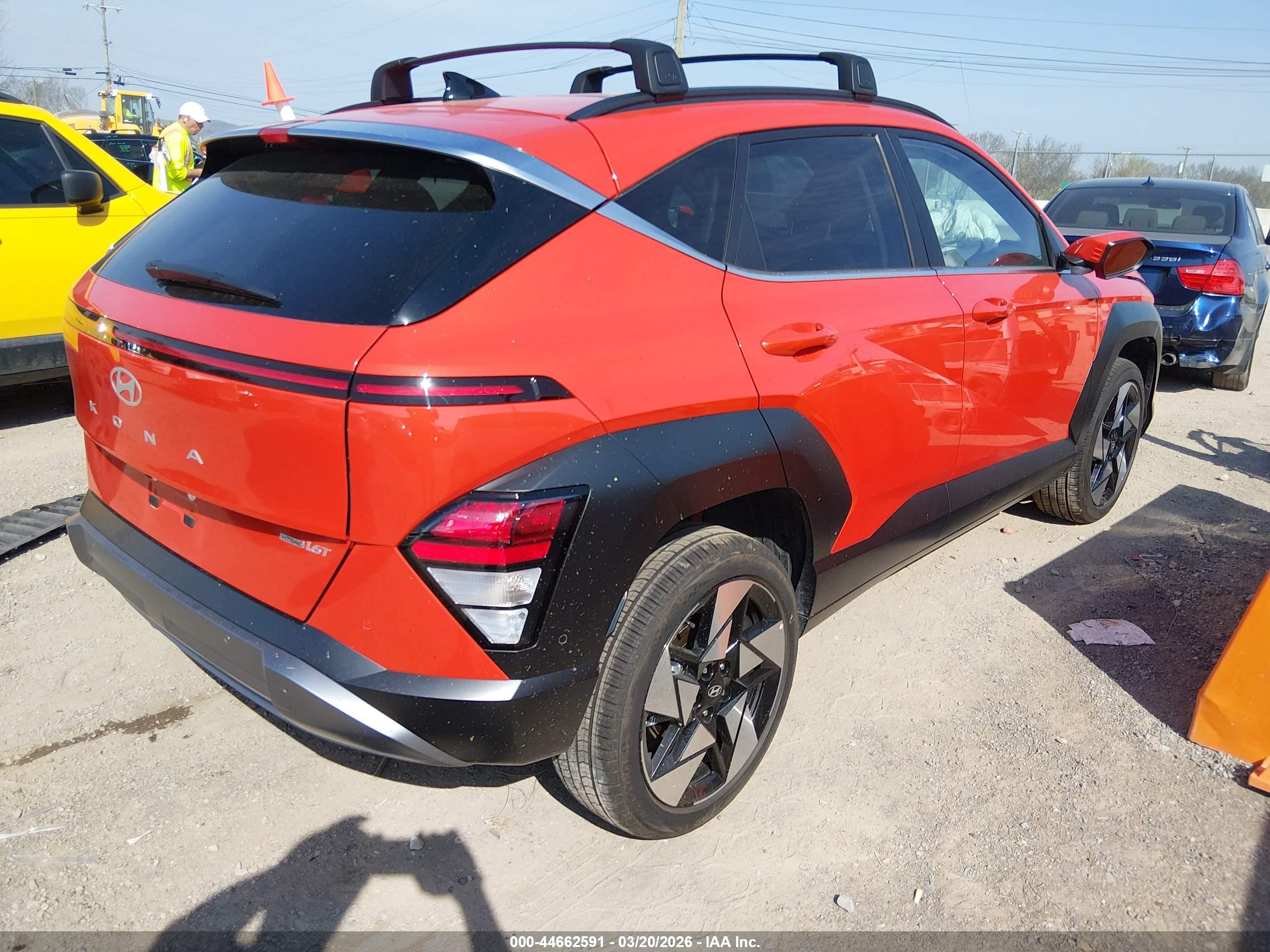 HYUNDAI KONA image 4