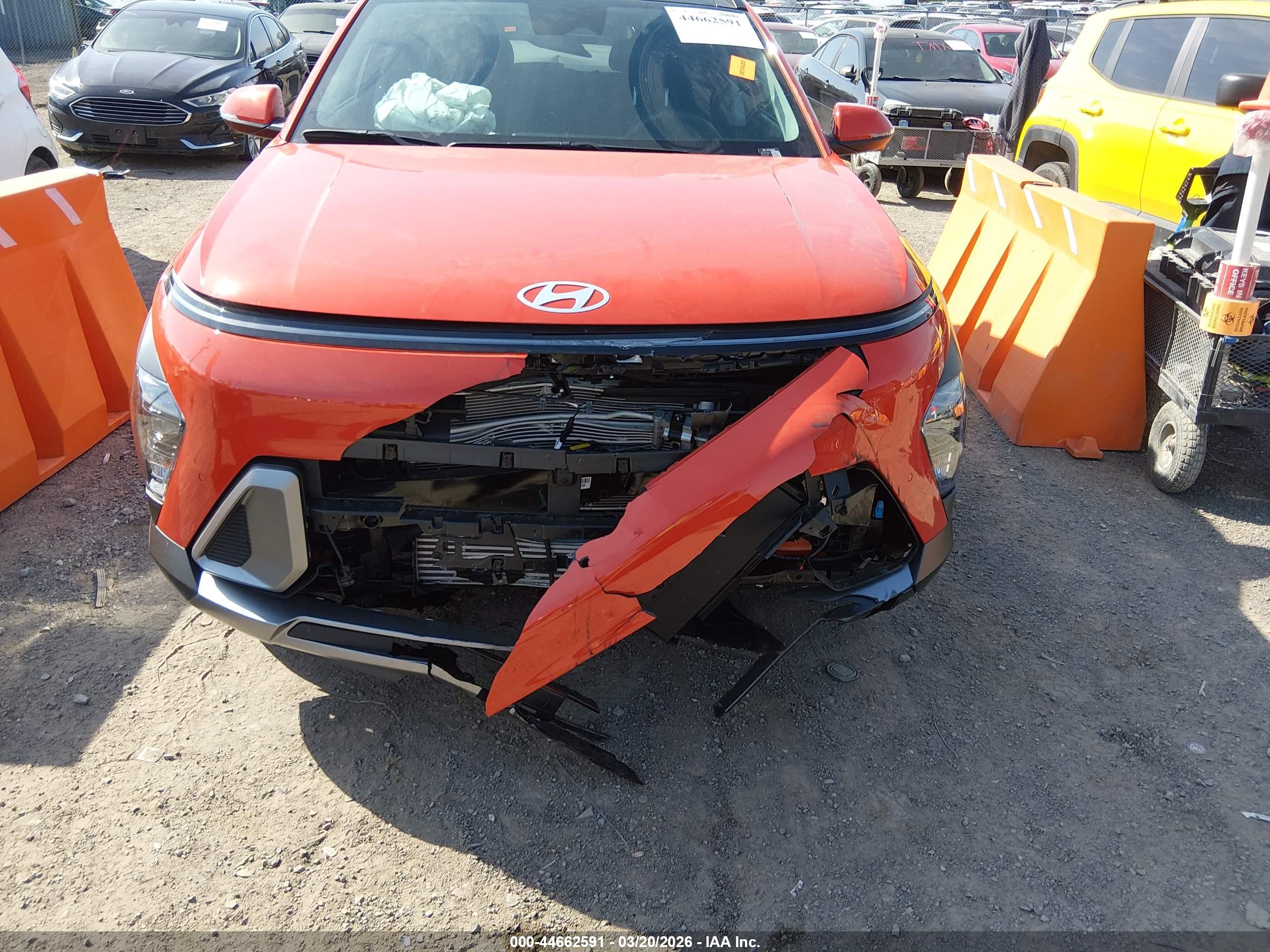 HYUNDAI KONA image 6
