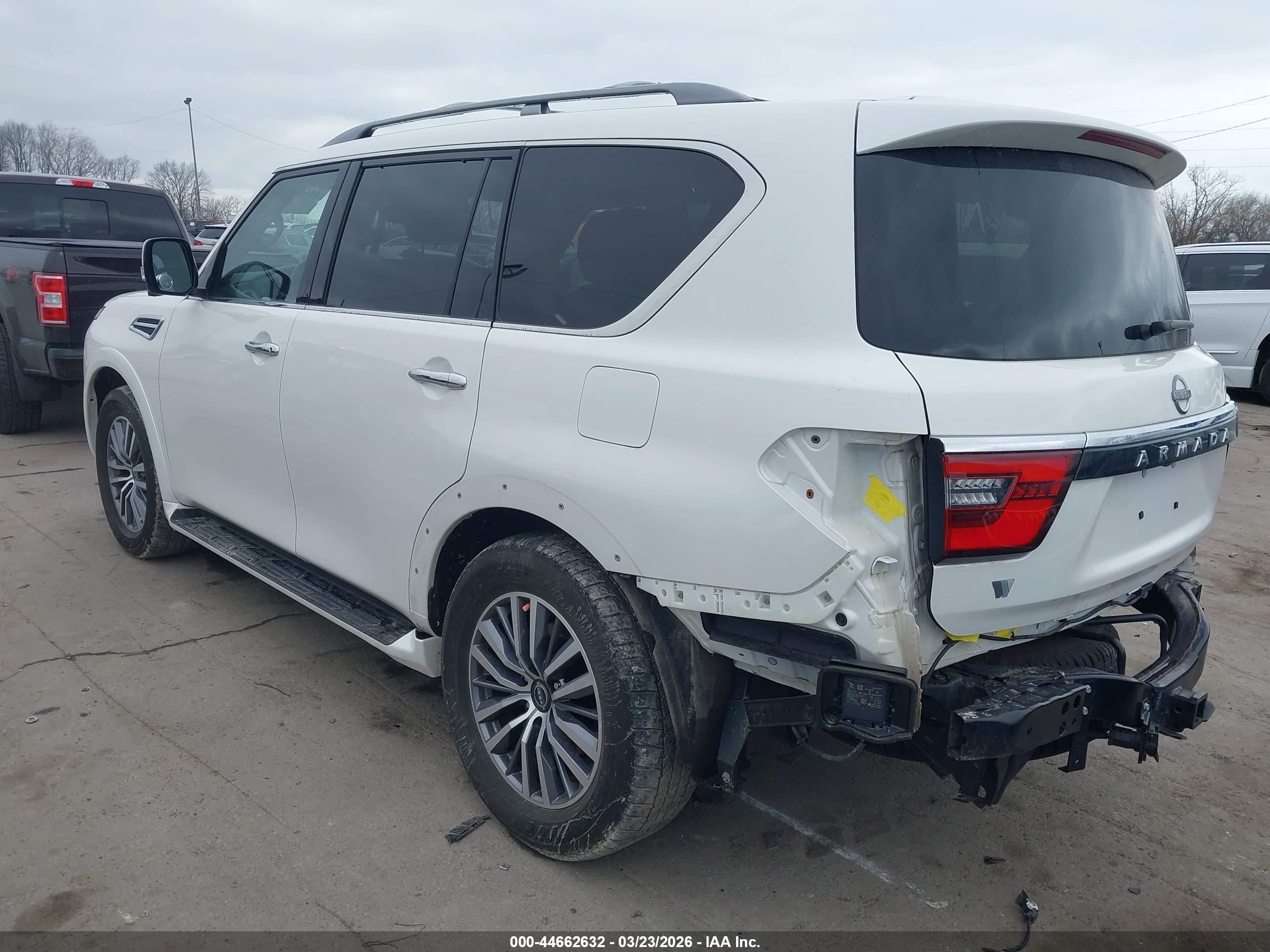 NISSAN ARMADA image 3