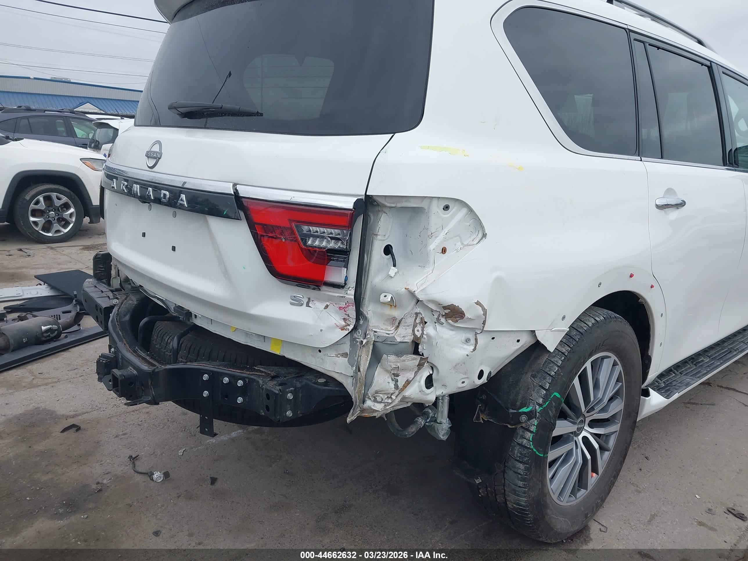 NISSAN ARMADA image 6