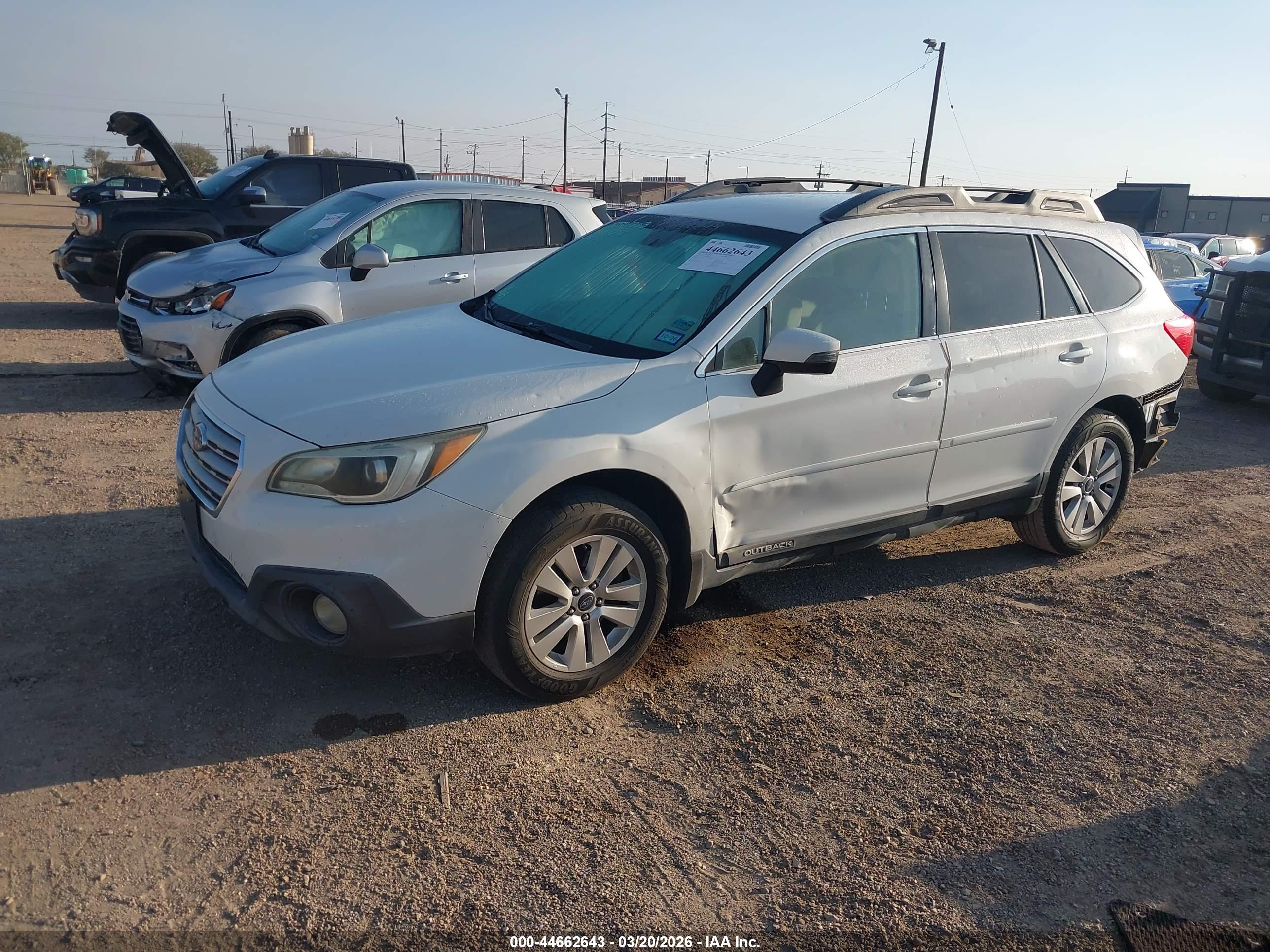 SUBARU OUTBACK image 2