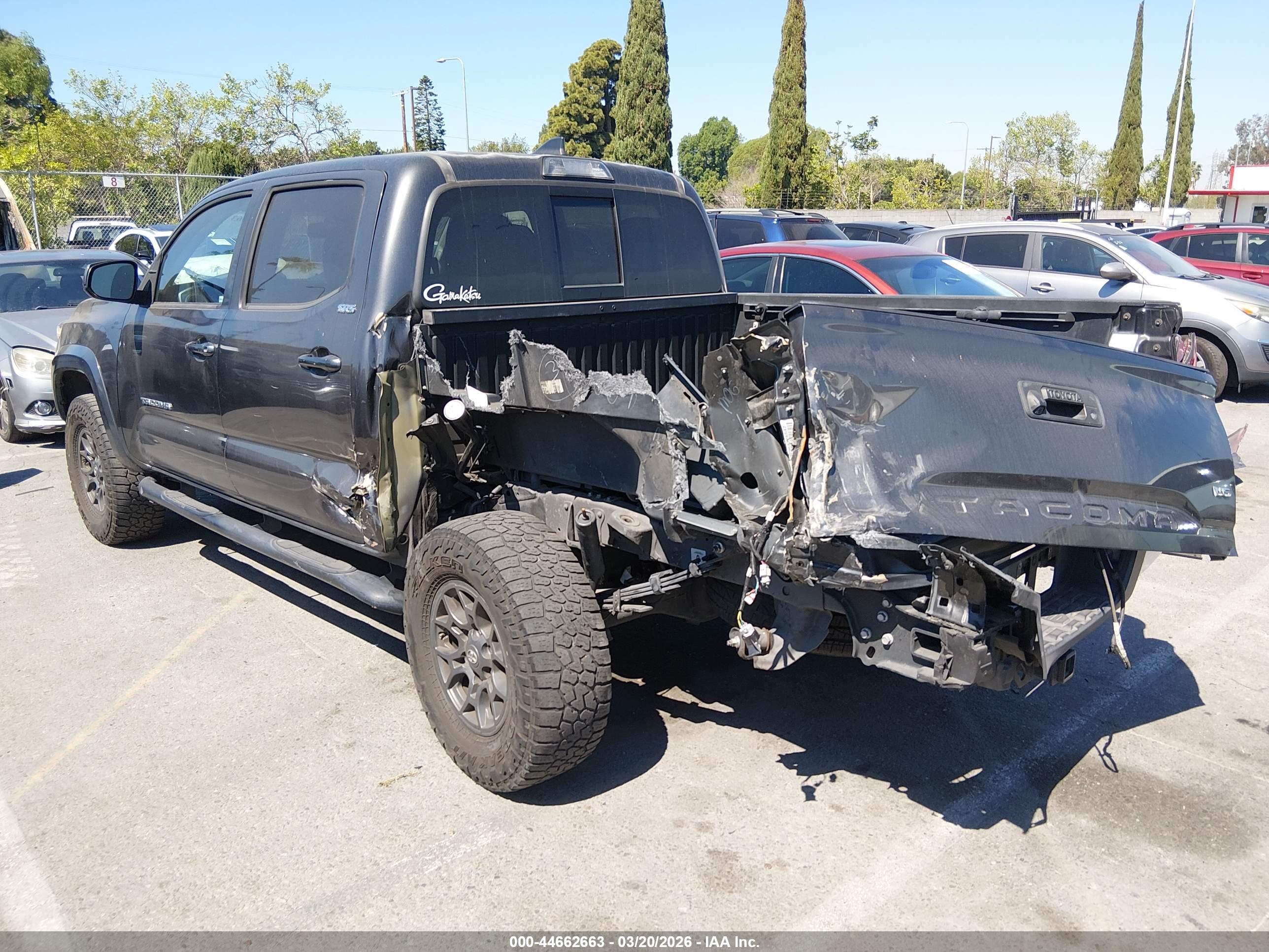 TOYOTA TACOMA image 3