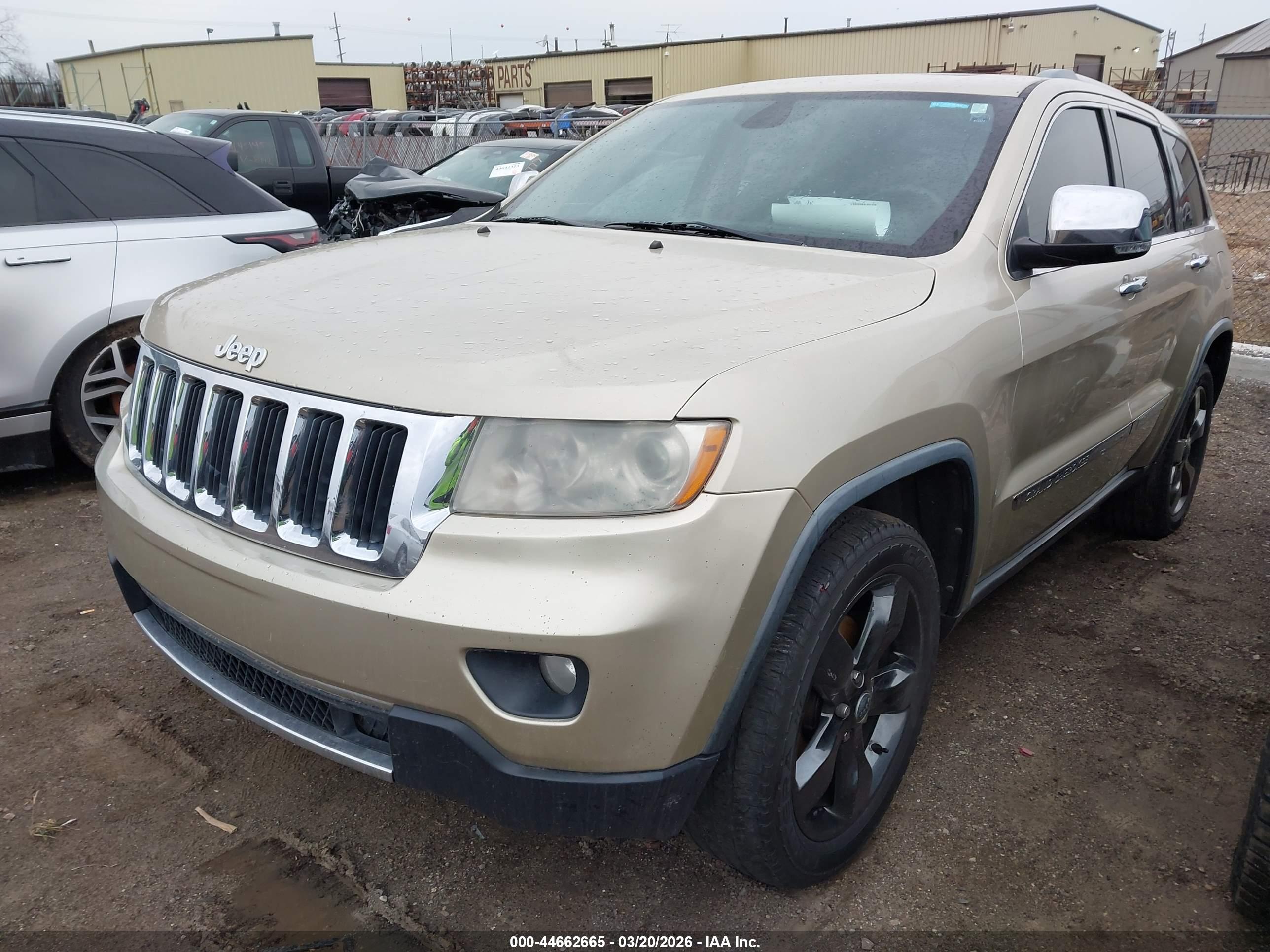 JEEP GRAND image 2