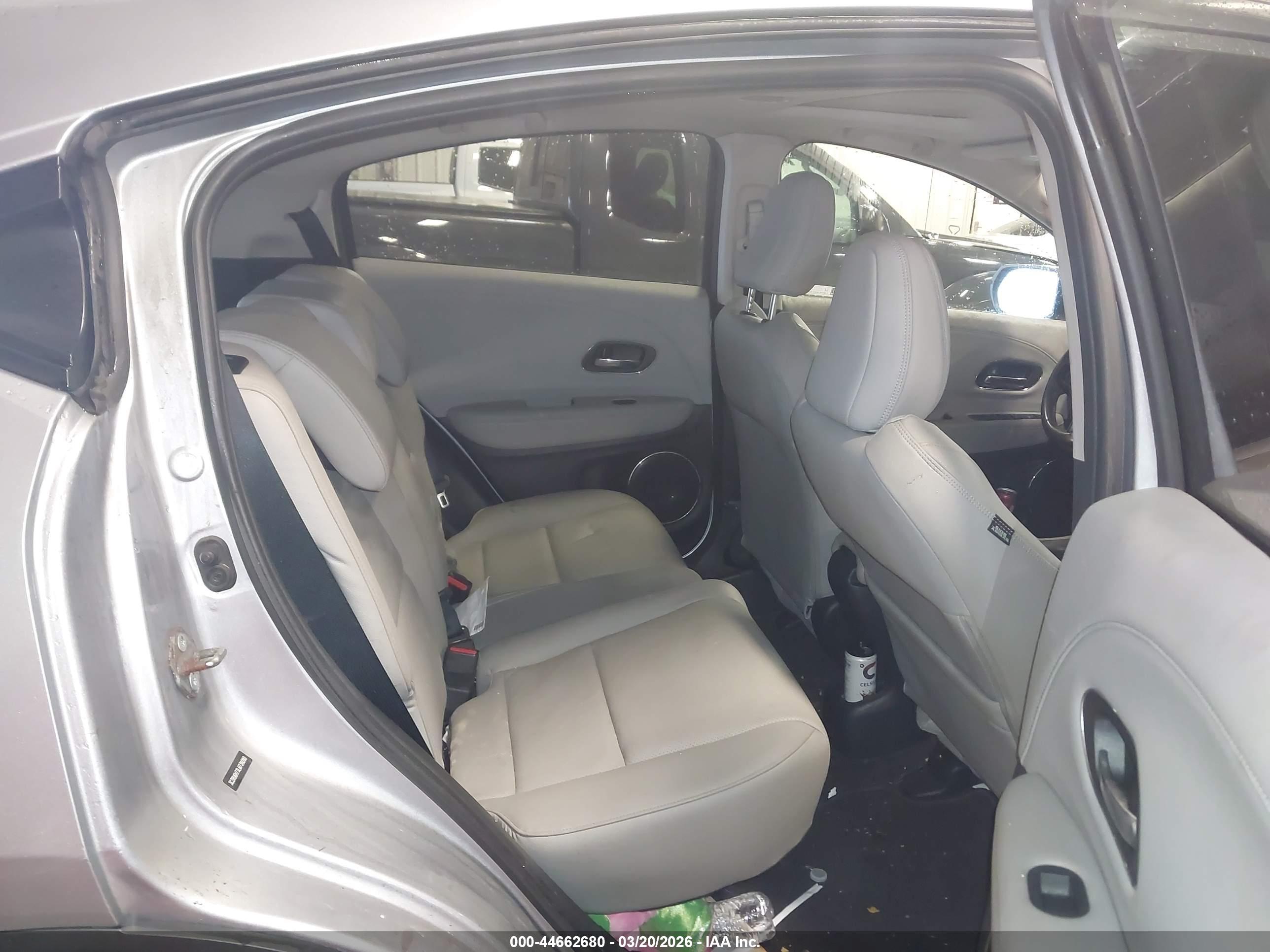 HONDA HR-V image 8