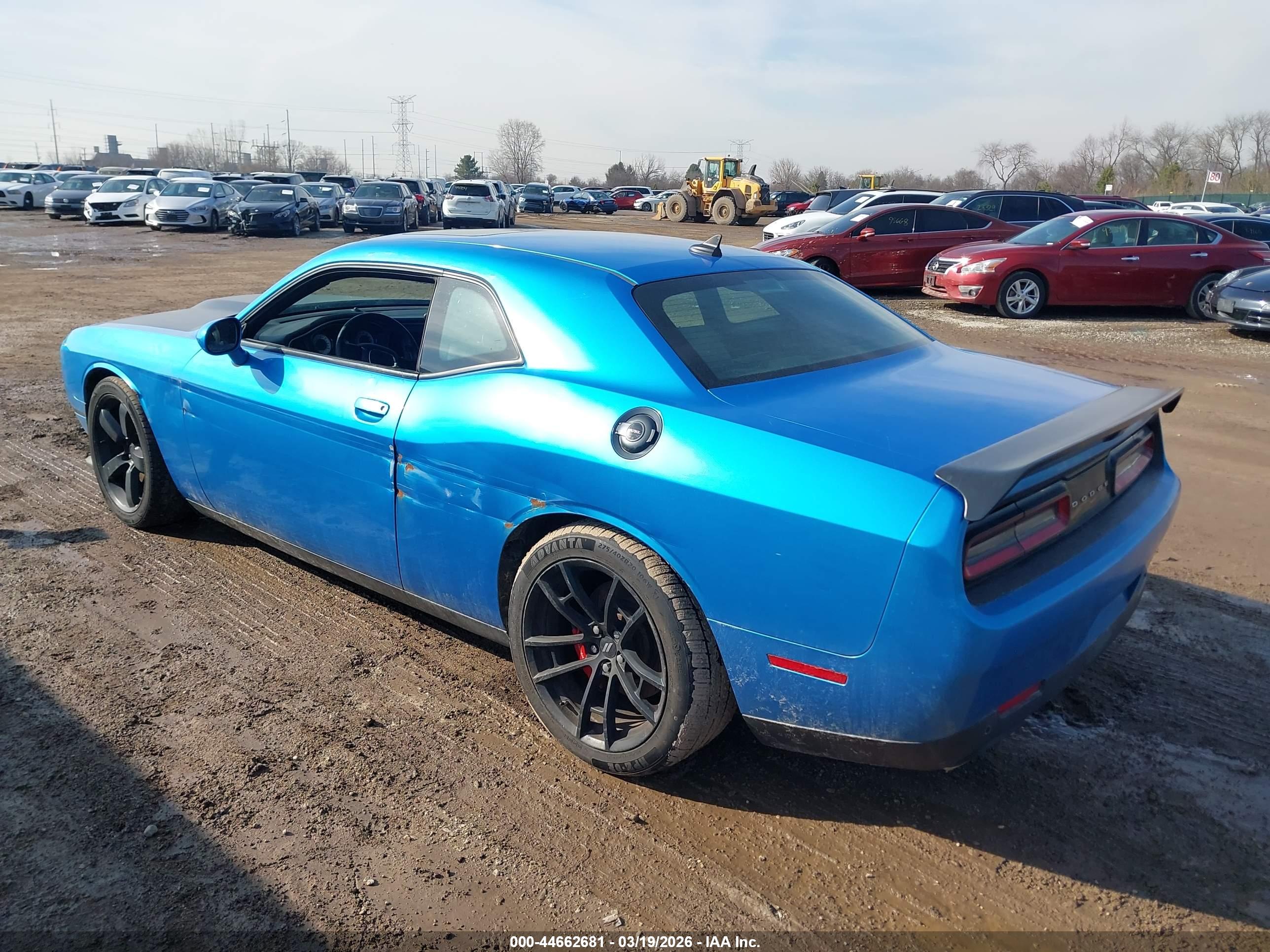 DODGE CHALLENGER image 3
