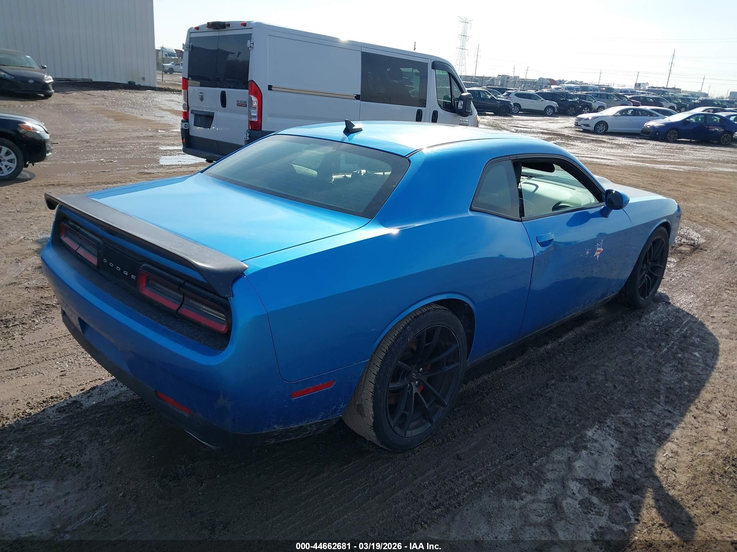DODGE CHALLENGER image 4