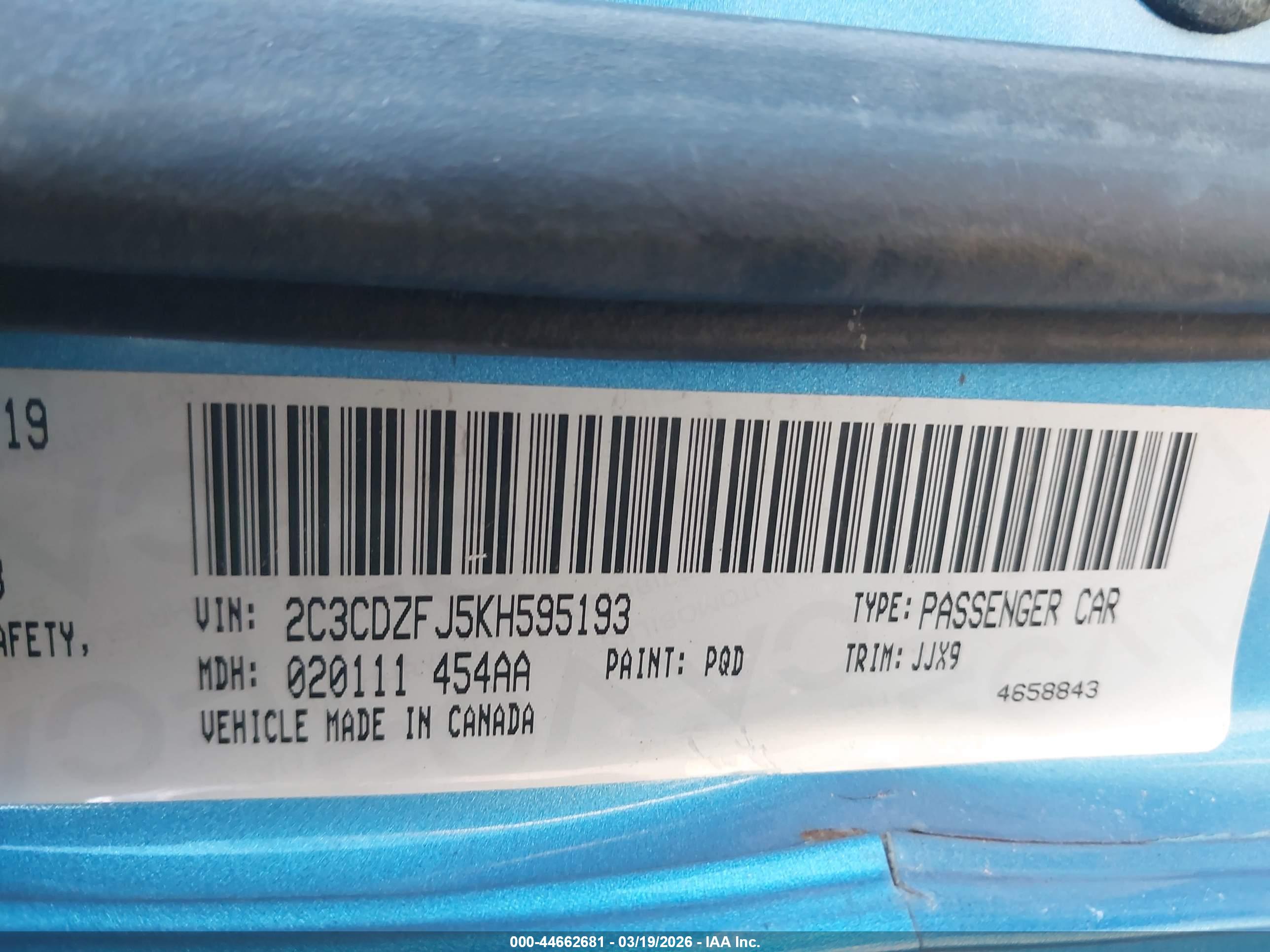 DODGE CHALLENGER image 9
