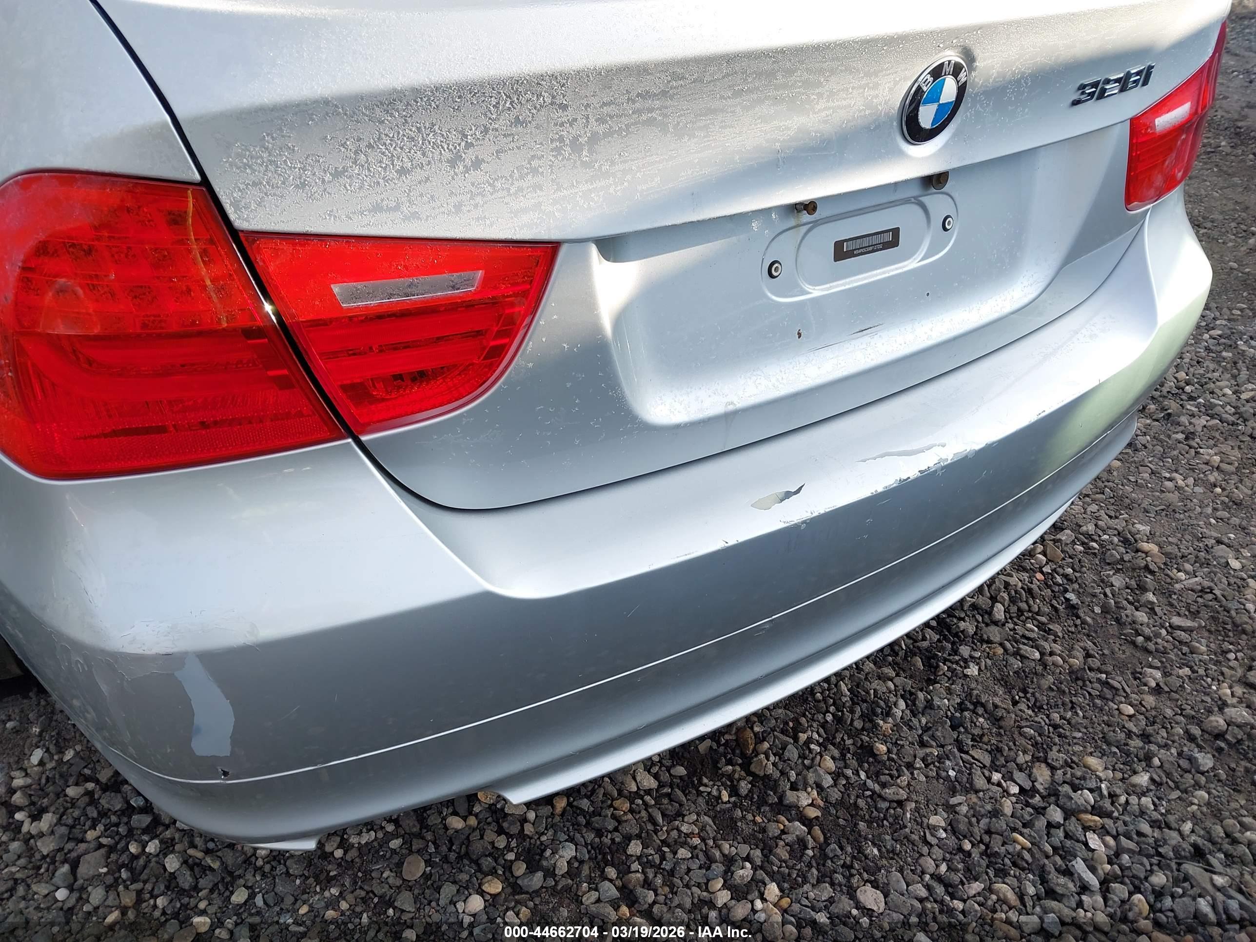 BMW 328I image 6